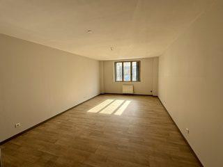 Appartement T2 à Sainte-savine, bien situé et lumineux
