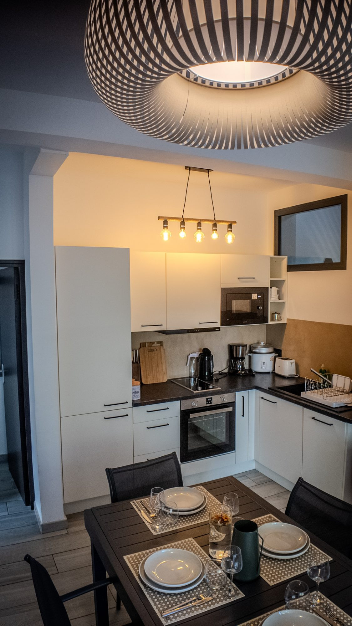 Appartement avec jardin privatif les pieds dans l'eau