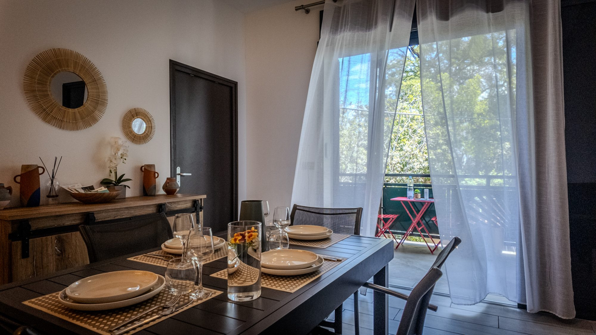Appartement avec jardin privatif les pieds dans l'eau