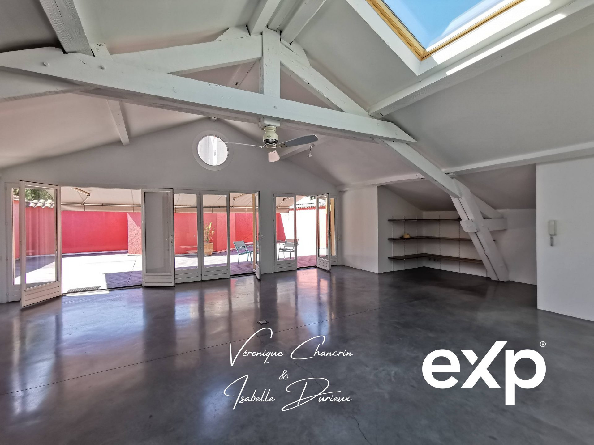 Loft familial 181 m² – terrasse plein sud 70 m² – métro B à 3 min