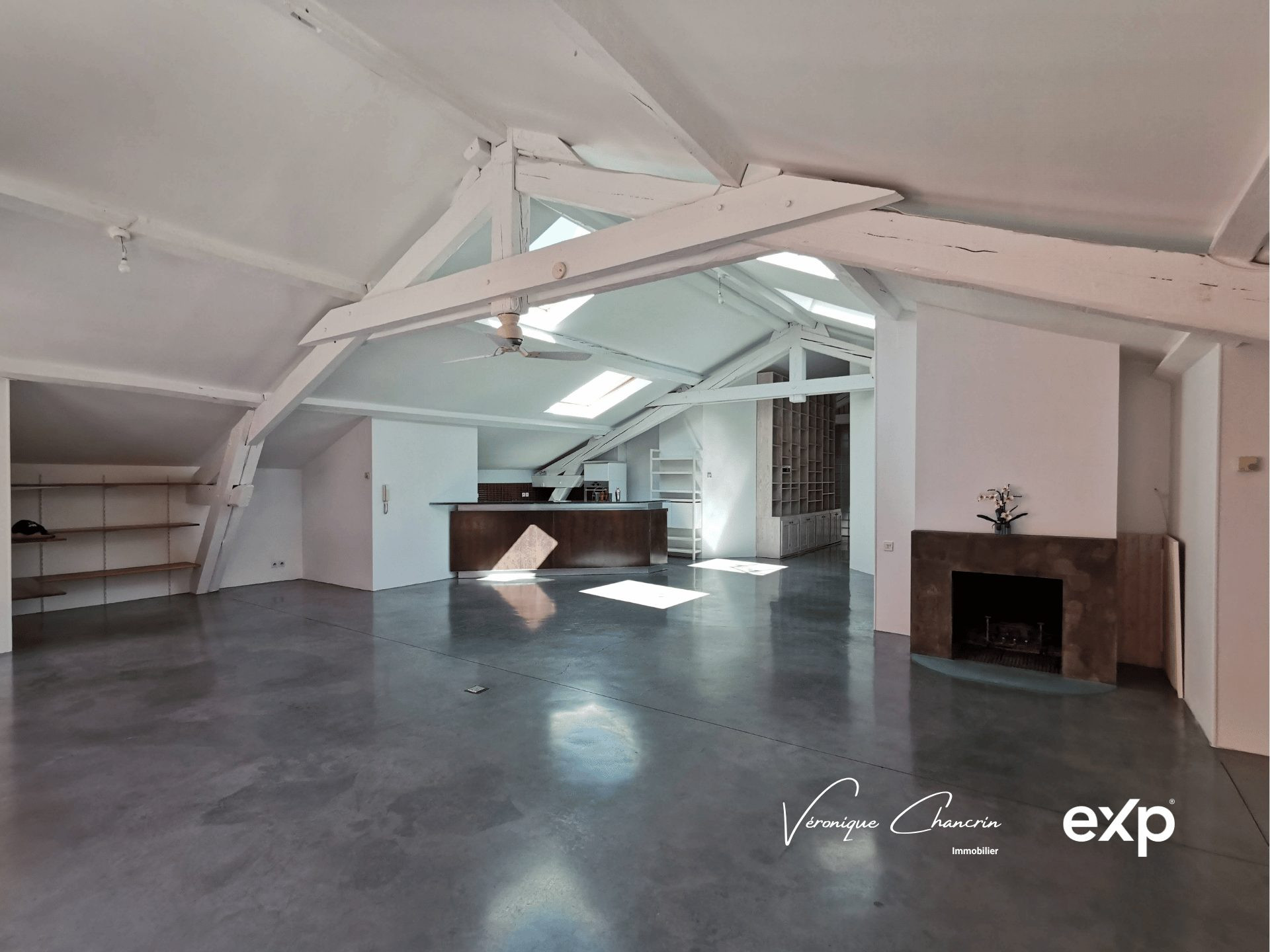 Appartement à vendre à Oullins, 181 m²