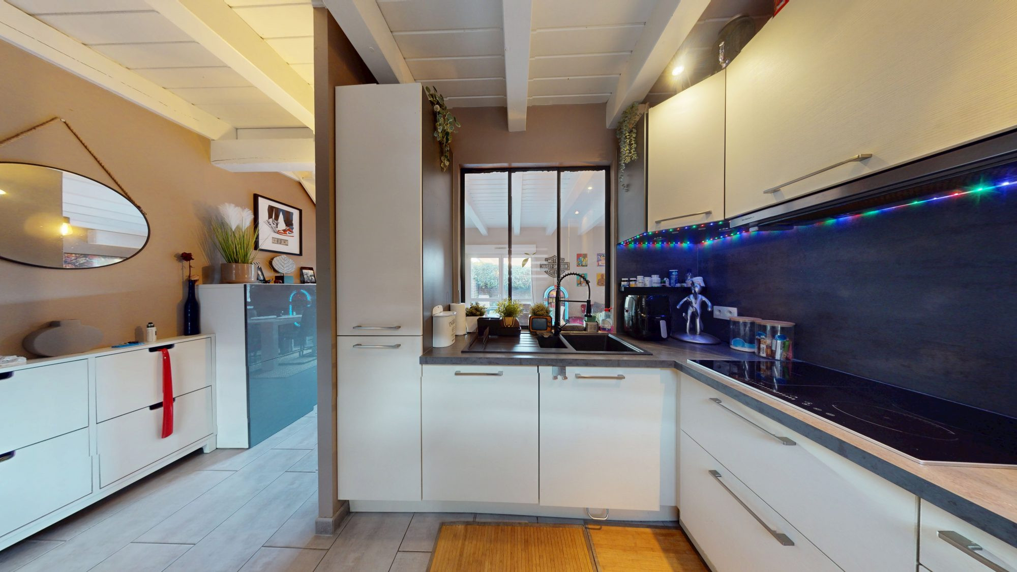 3-Story Apartment 4 Rooms – 84 m² with 60 m² Garden 5