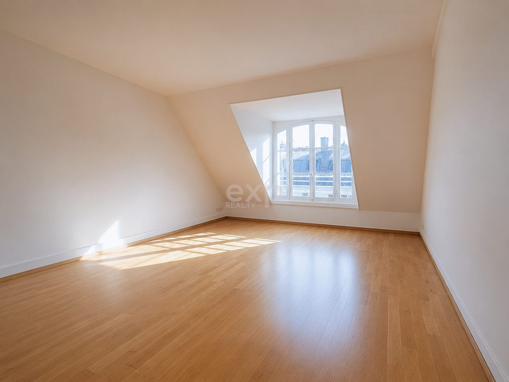Apartment for sale in Paris, 44 m²