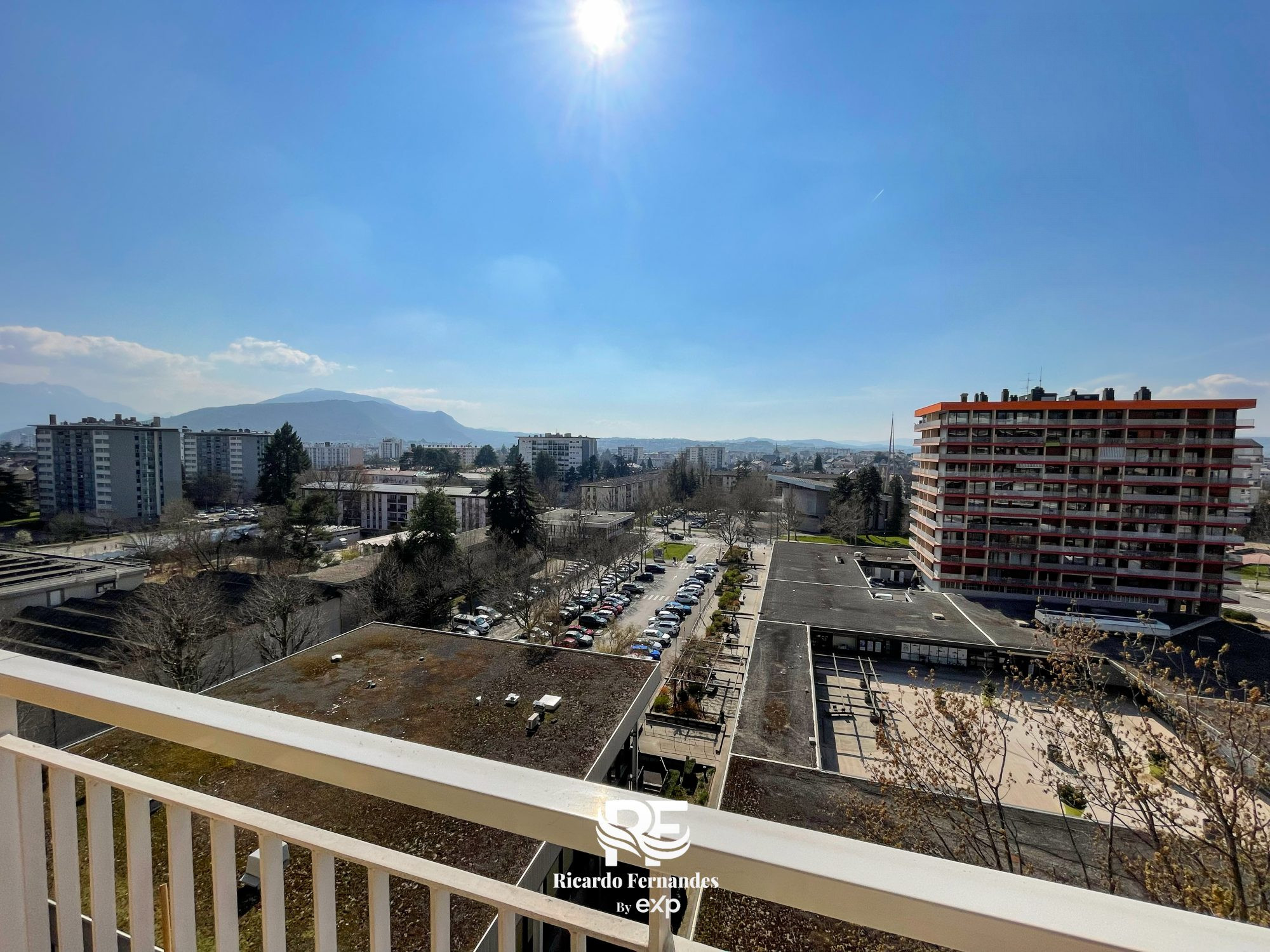 ANNECY · T4 · 8ème ÉTAGE · VUE PANORAMIQUE · BALCON · GARAGE EN OPTION