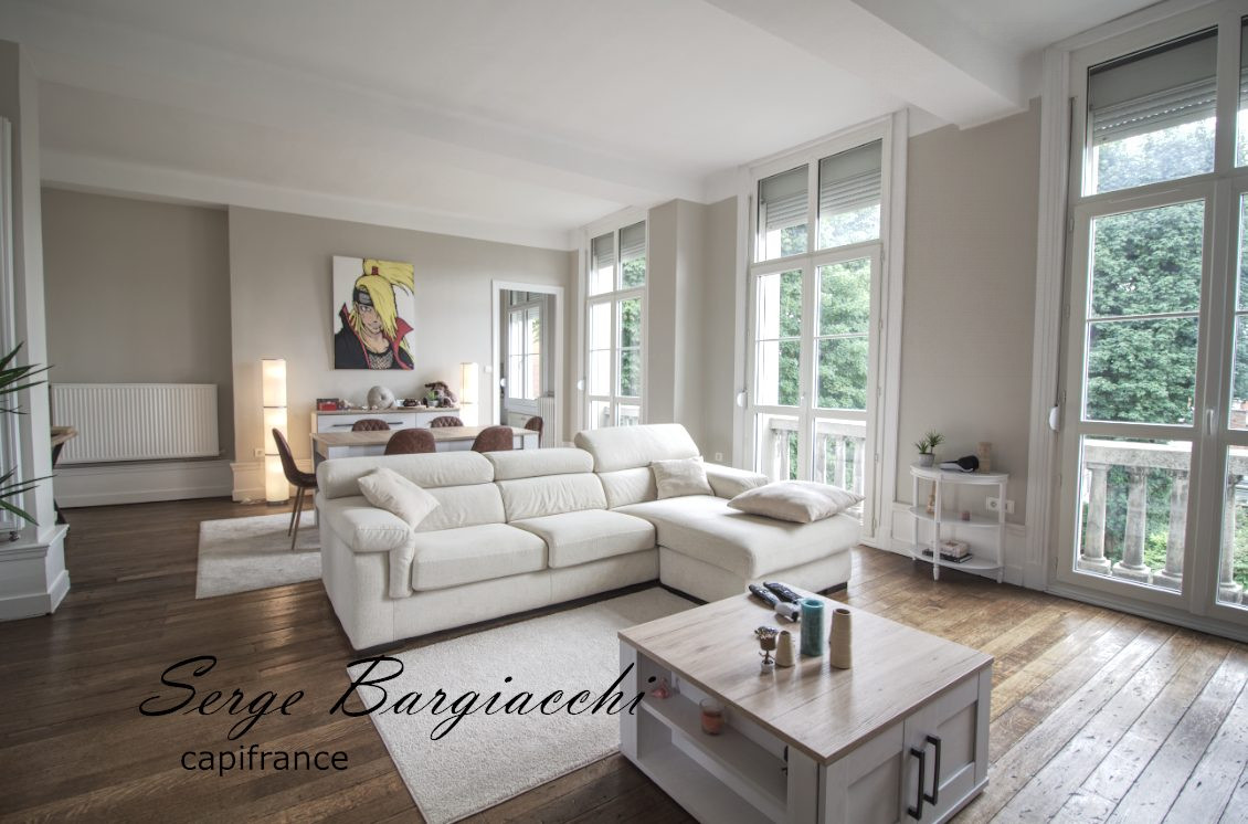 Spacieux T5 de 134 m² avec jardin et parking – Centre de Douai