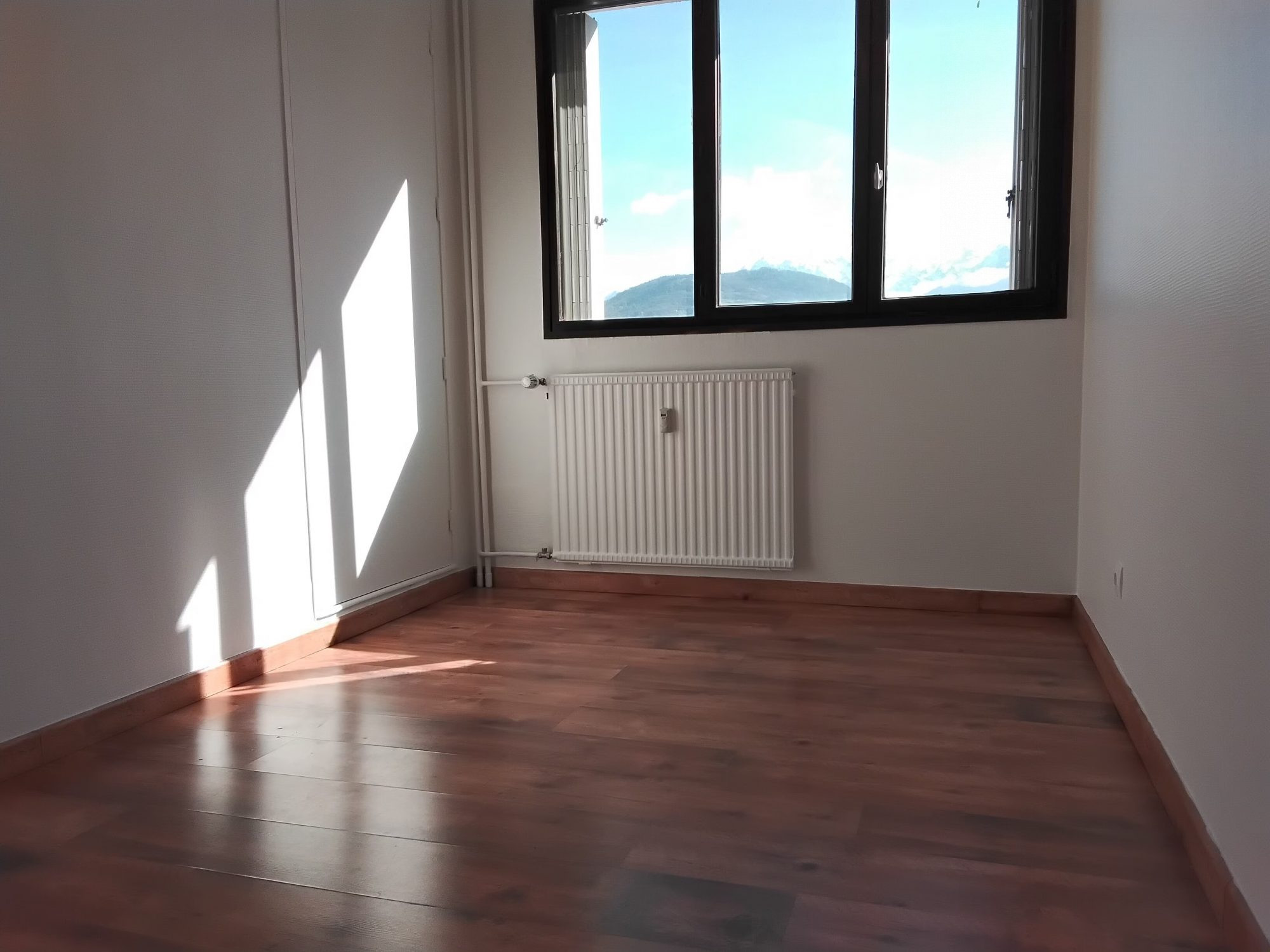 Appartement 4 pièces 77 m² · à Échirolles · 77 m² · 229 000 €