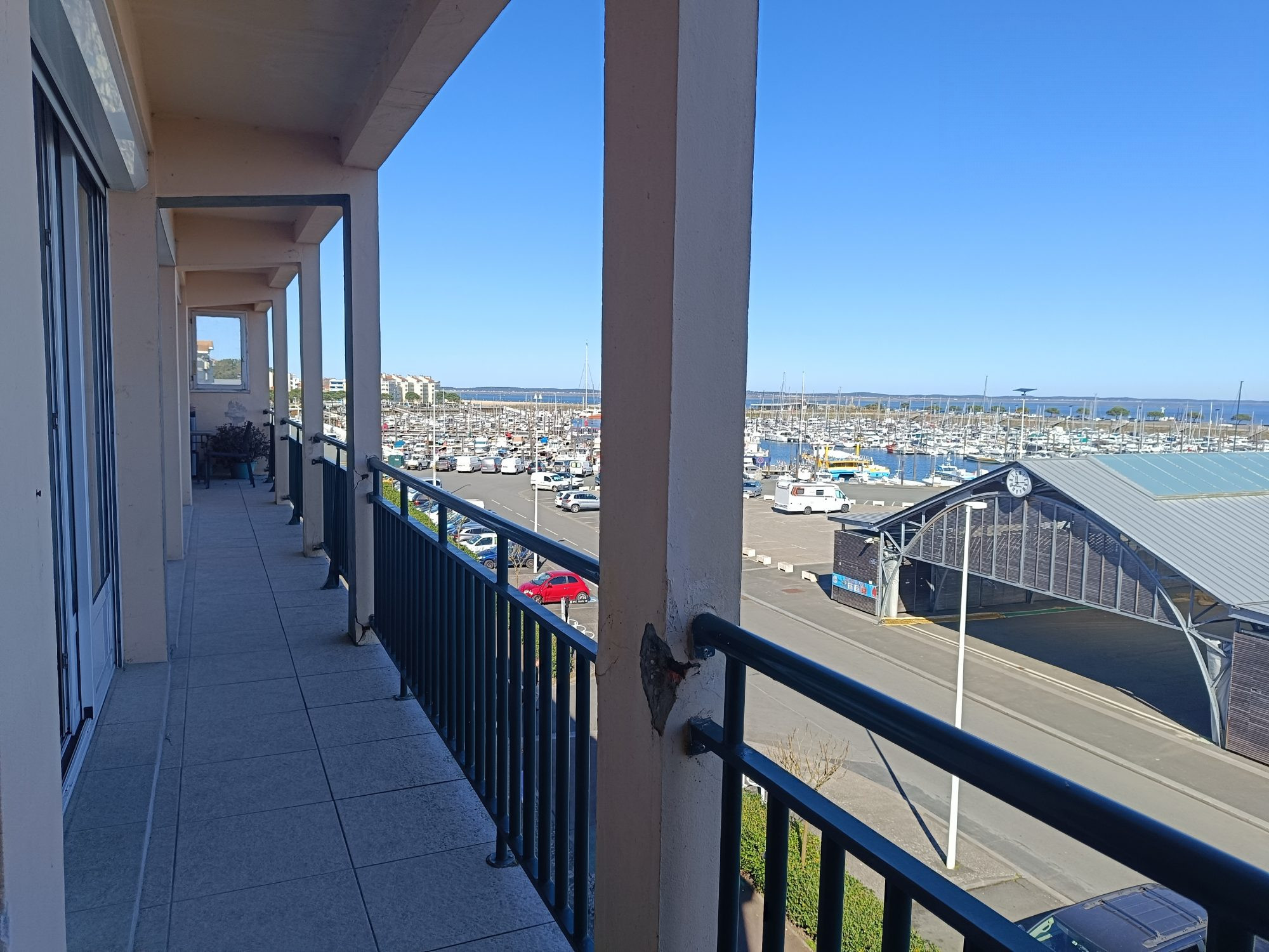 ARCACHON: Exceptional Apartment with Marina View 5