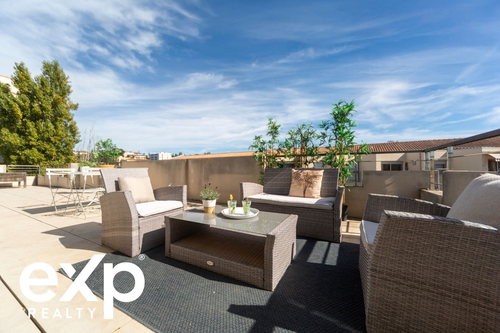 Dernier étage – Terrasse exceptionnelle de 100 m² – Vue dégagée – Pigonnet