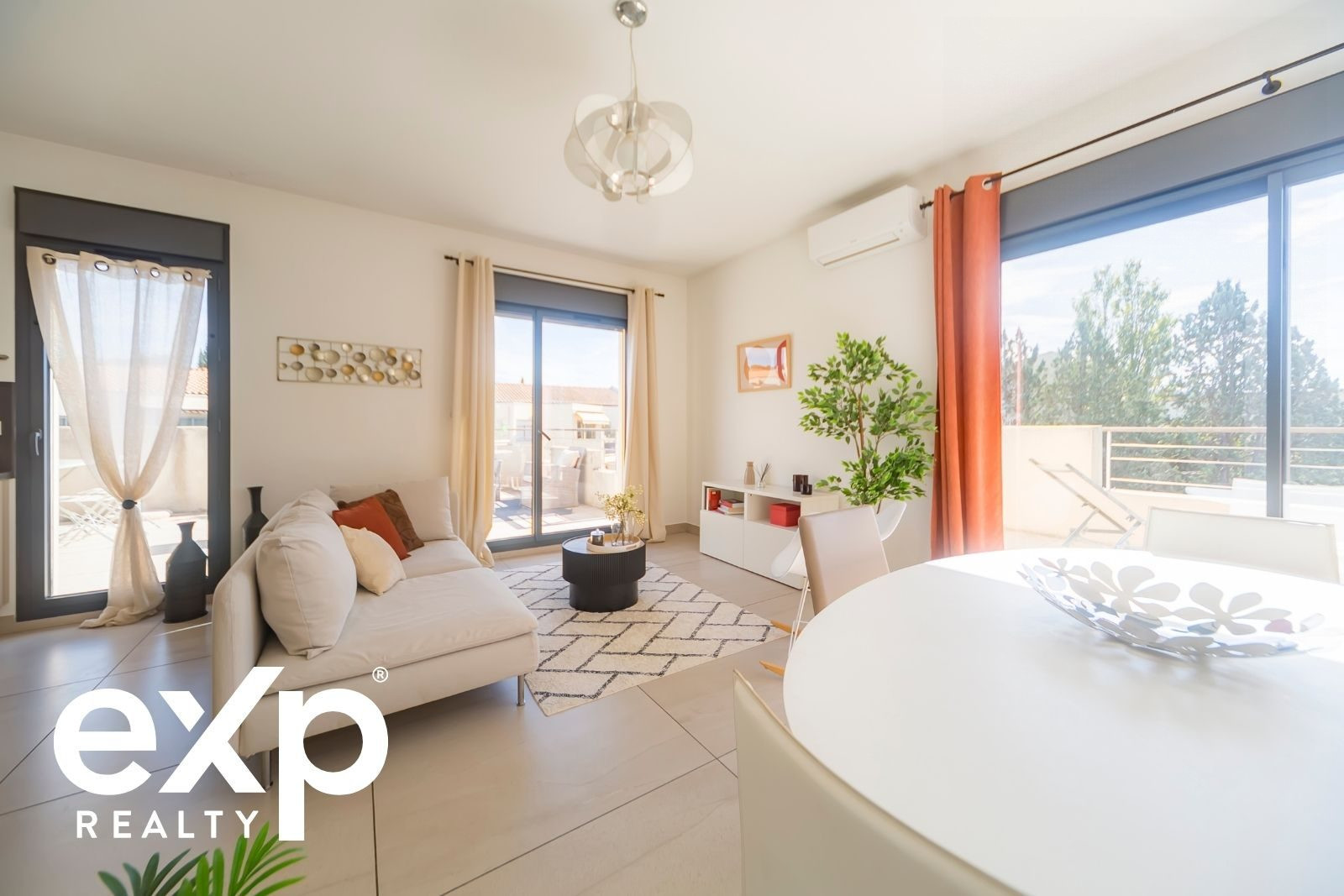 Dernier étage – Terrasse exceptionnelle de 100 m² – Vue dégagée – Pigonnet