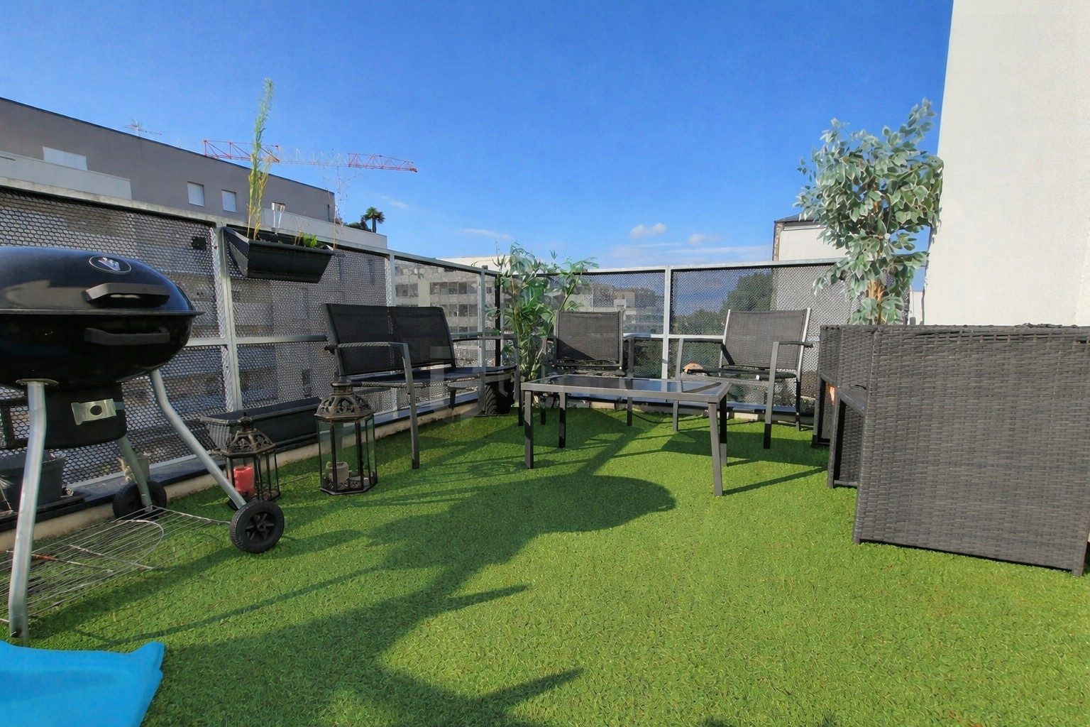 Meinau- 4 pièces 83m² avec terrasse et garage double