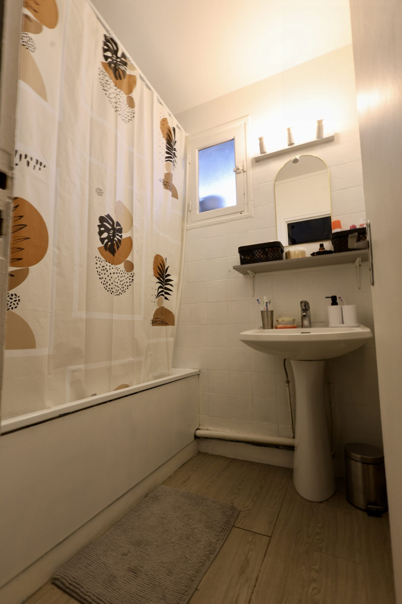 Appartement 4 pièces 77 m² · à Rochefort · 77 m² · 129 000 €