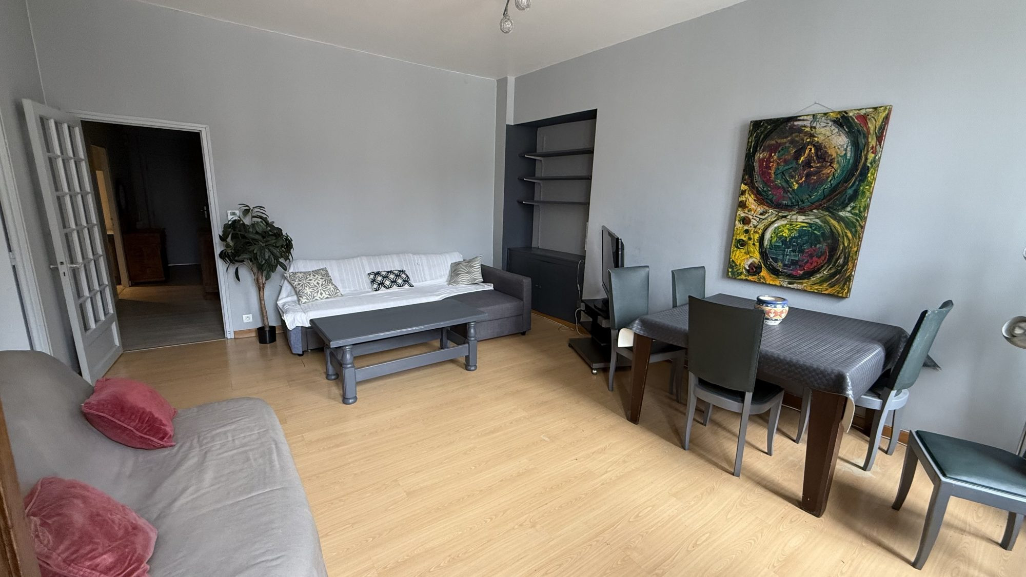 Beautiful 3-Room Apartment 3