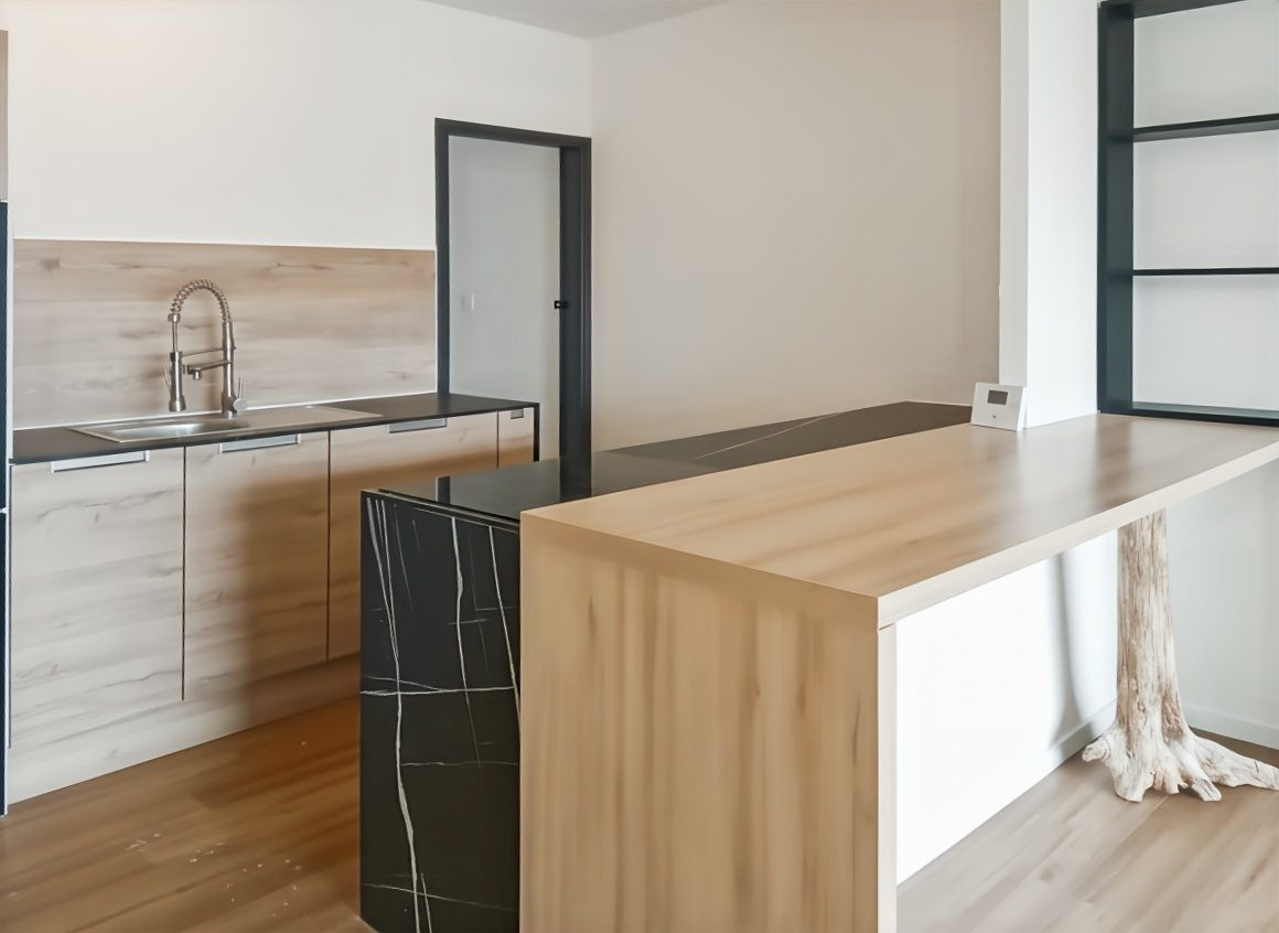 Appartement 5 pièces 79 m² · à Saint-Cyprien · 79 m² · 195 000 €