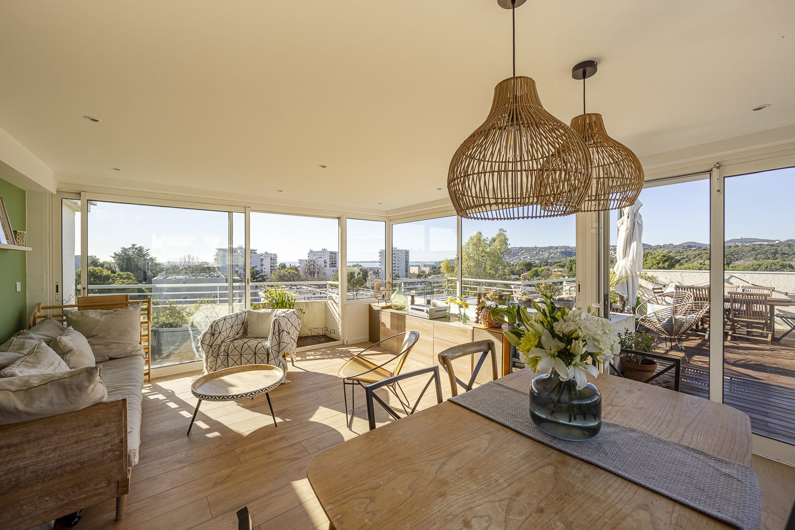 Apartment for sale in Antibes, 89 m²