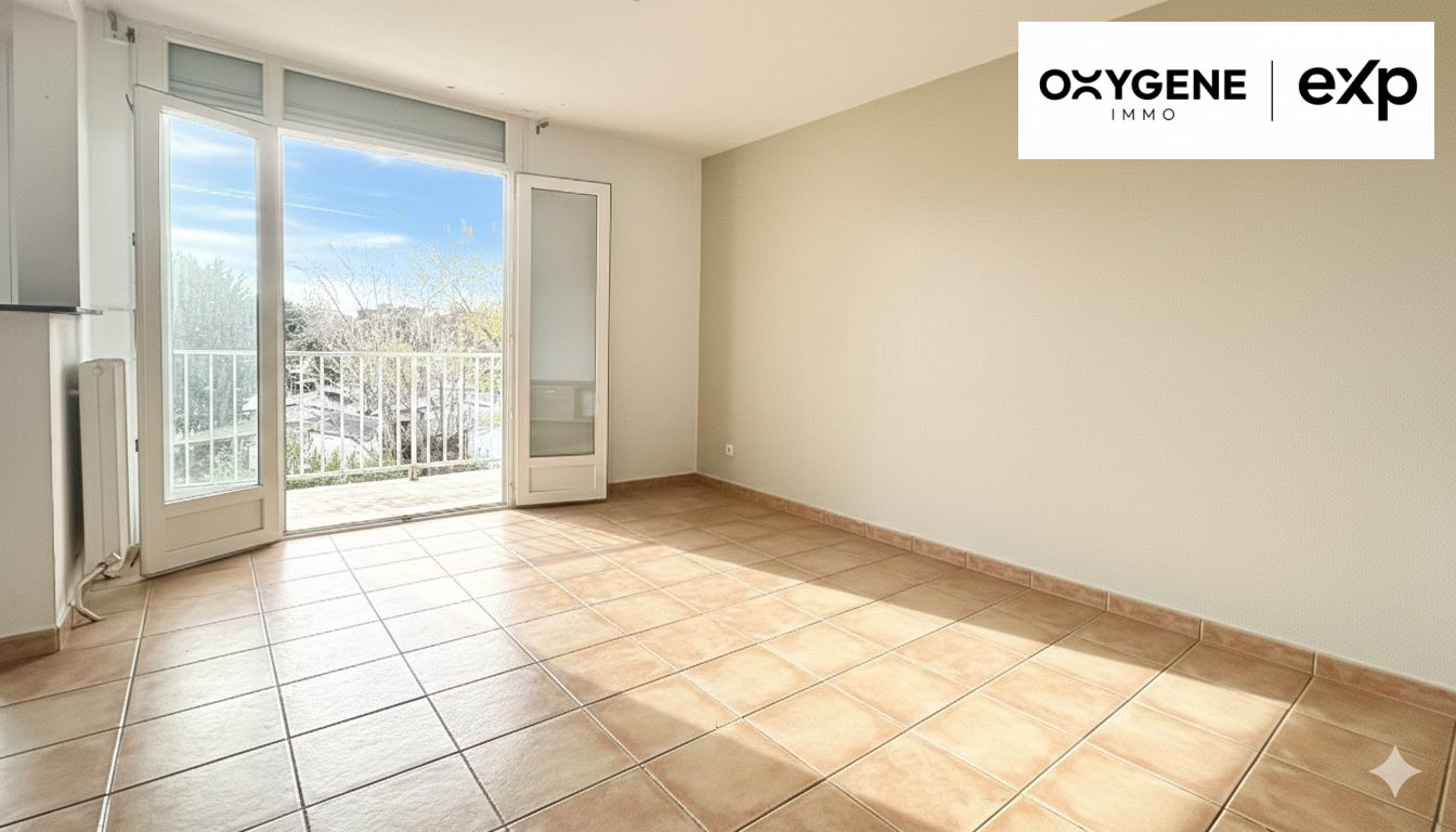 100m² OF COMFORT 5 MINUTES WALK FROM THE SEA 3