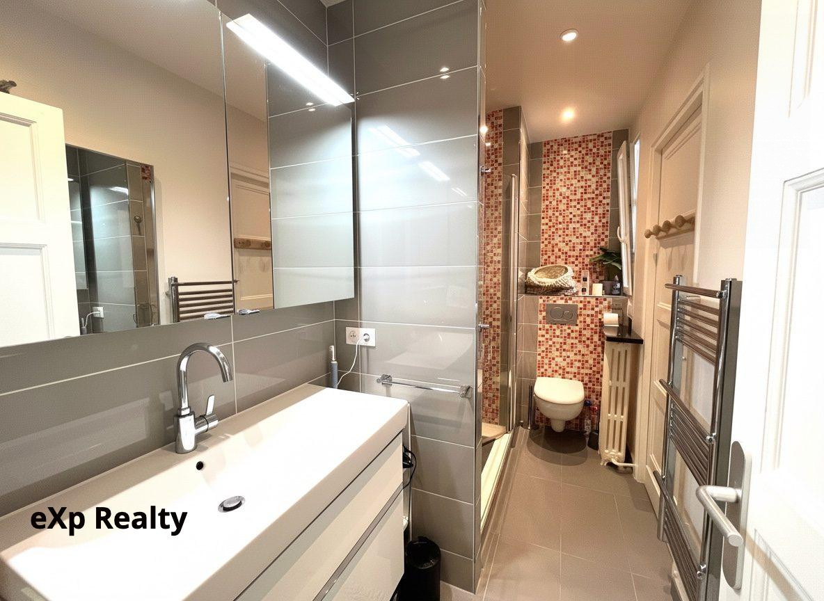 Appartement 4 pièces 79 m² · à Paris · 79 m² · 940 000 €