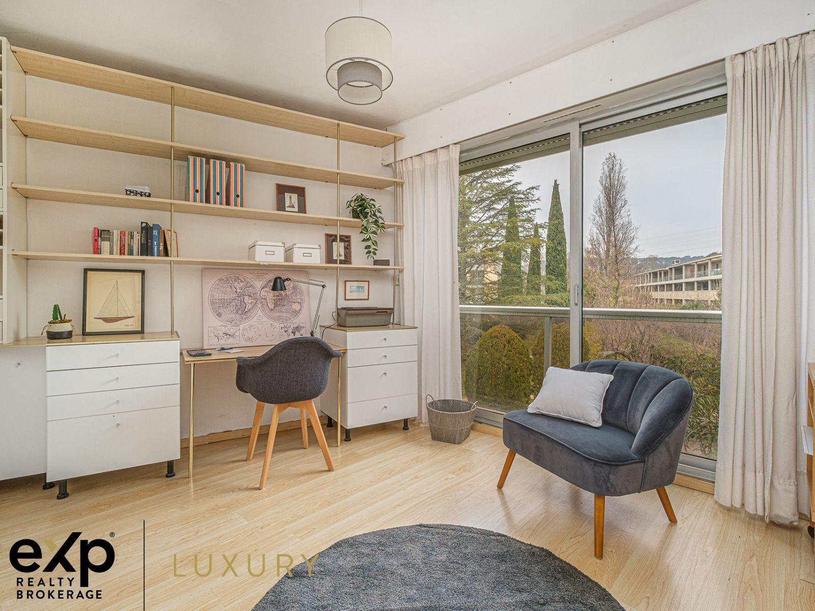 Apartment in Aix-en-Provence La Torse district with 3 bedrooms, terrace, swimming pool and garage 2