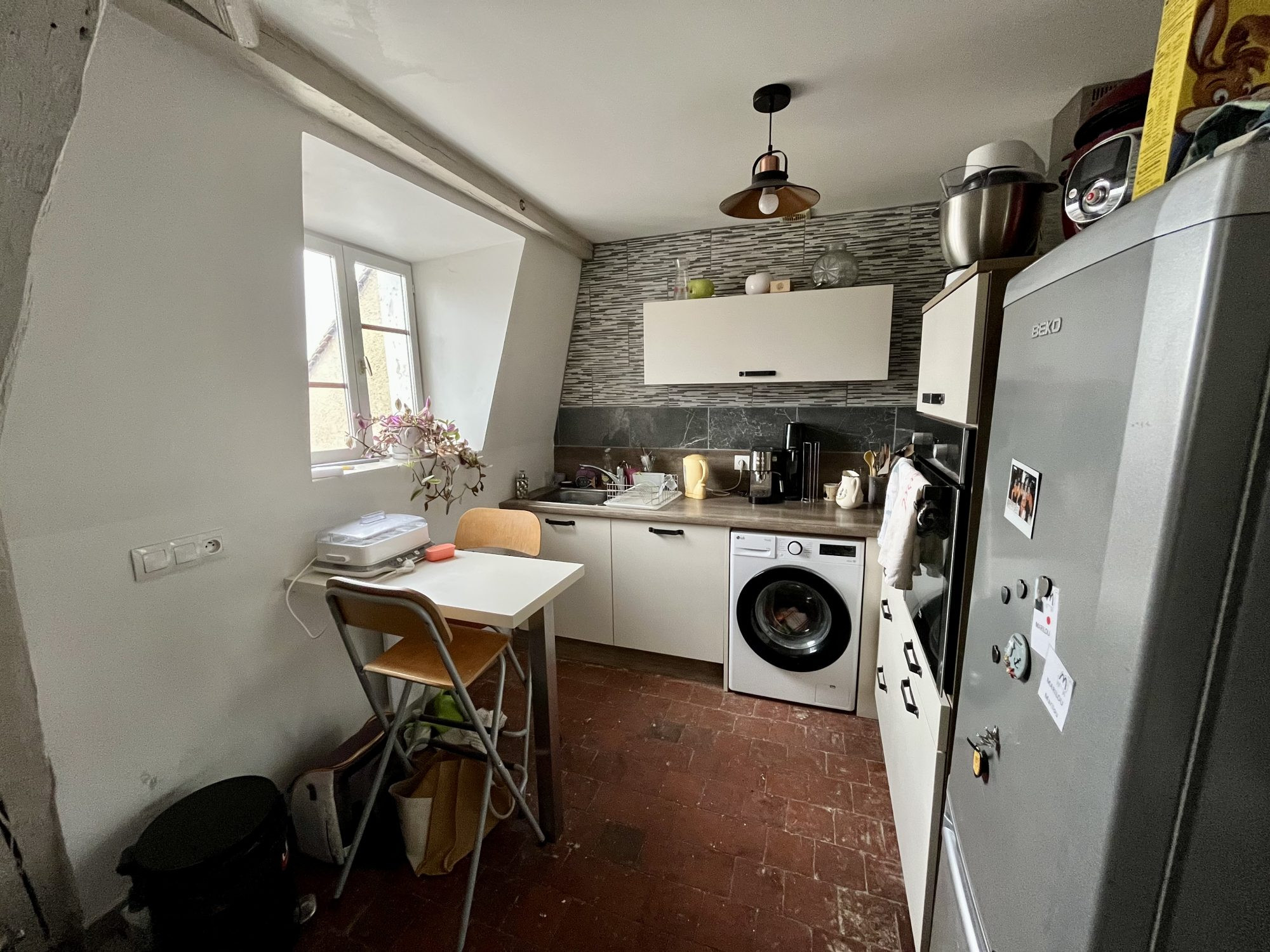 3-Bedroom Apartment in Historic Building 5