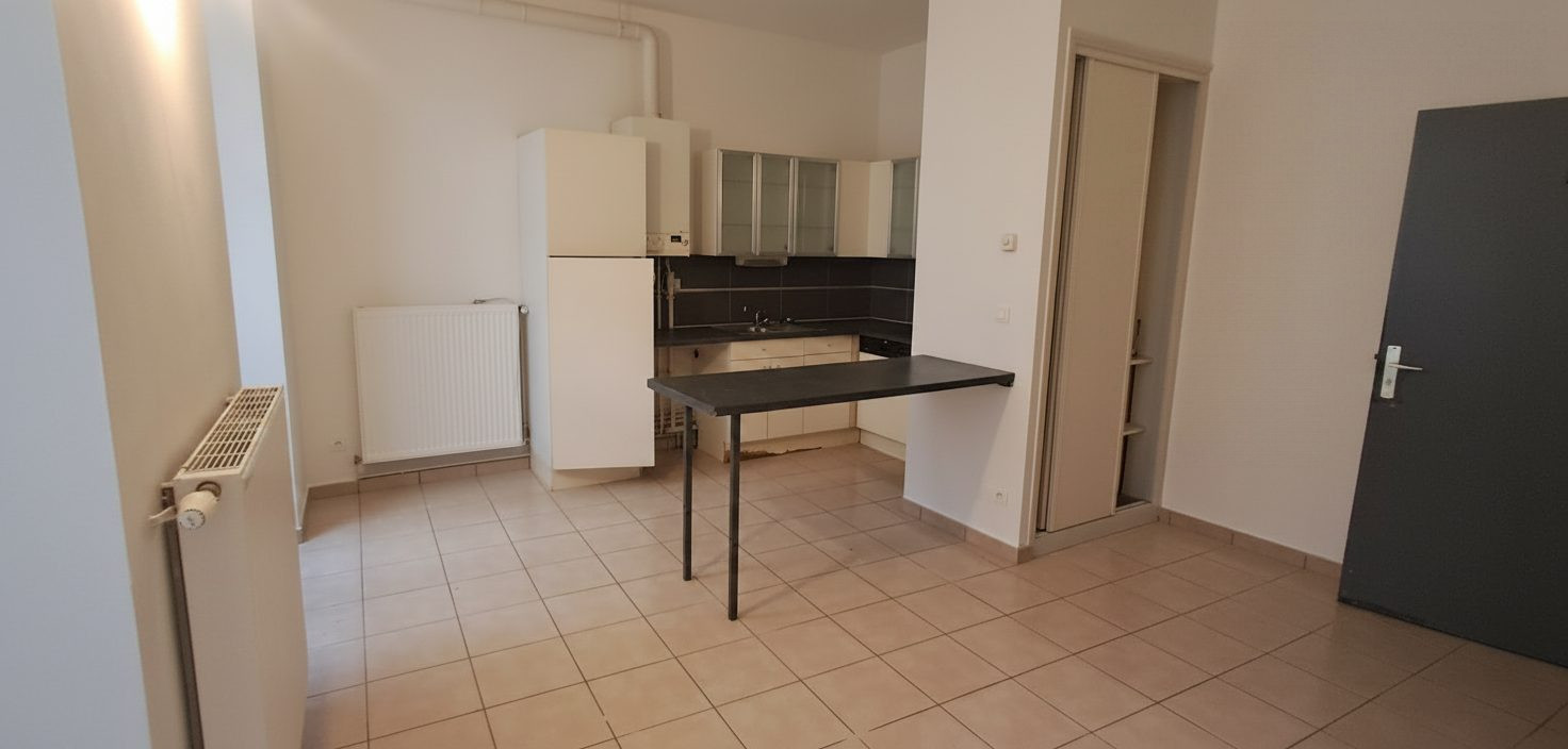 Appartement 2 pièces 51 m² · à Sedan · 51 m² · 53 000 €