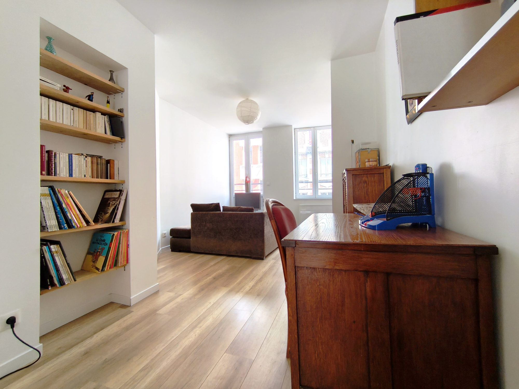 62000 Arras - rue St-Aubert - T4 avec terrasse type patio - 80m²