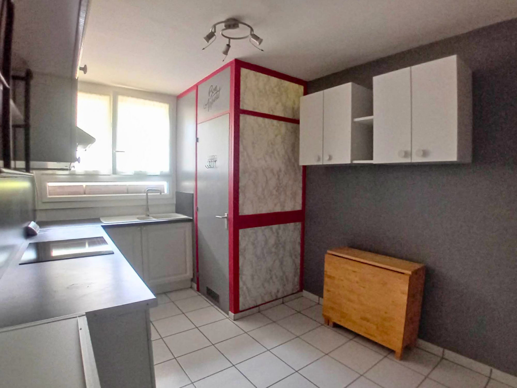 APPARTEMENT - T2 - RDC - PARKING/ CAVE