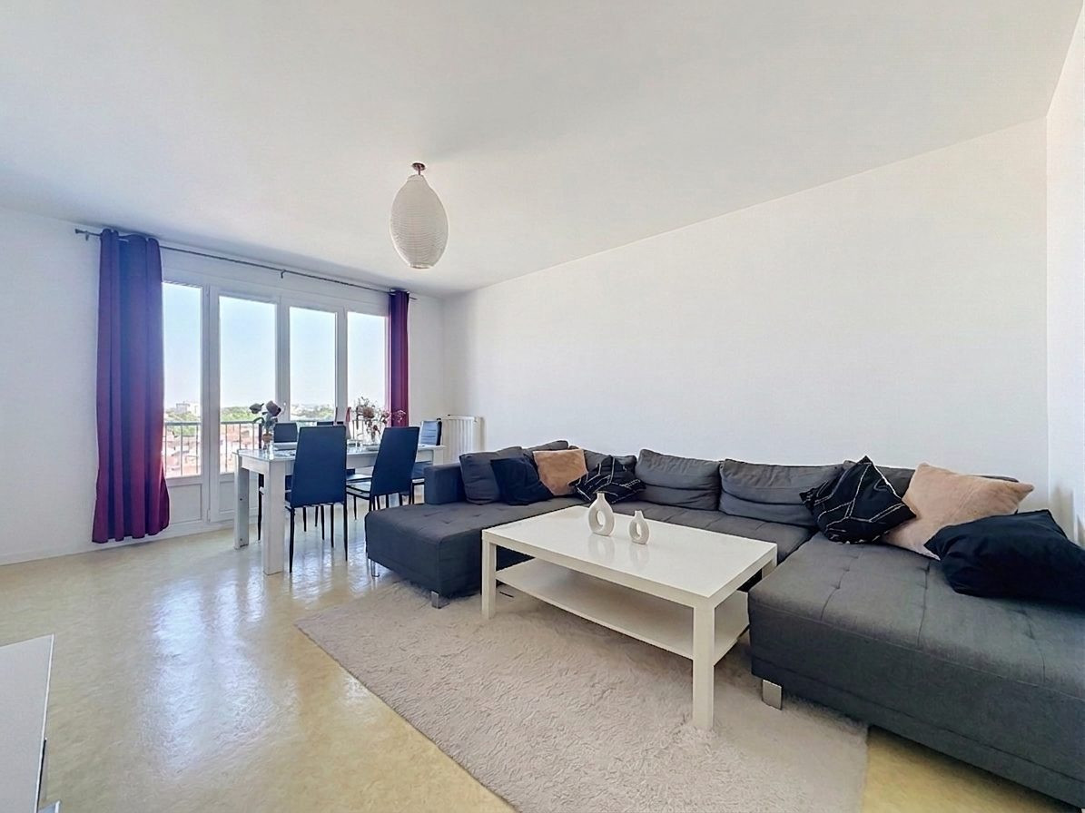 Appartement 3 pièces 69 m2 à Reims