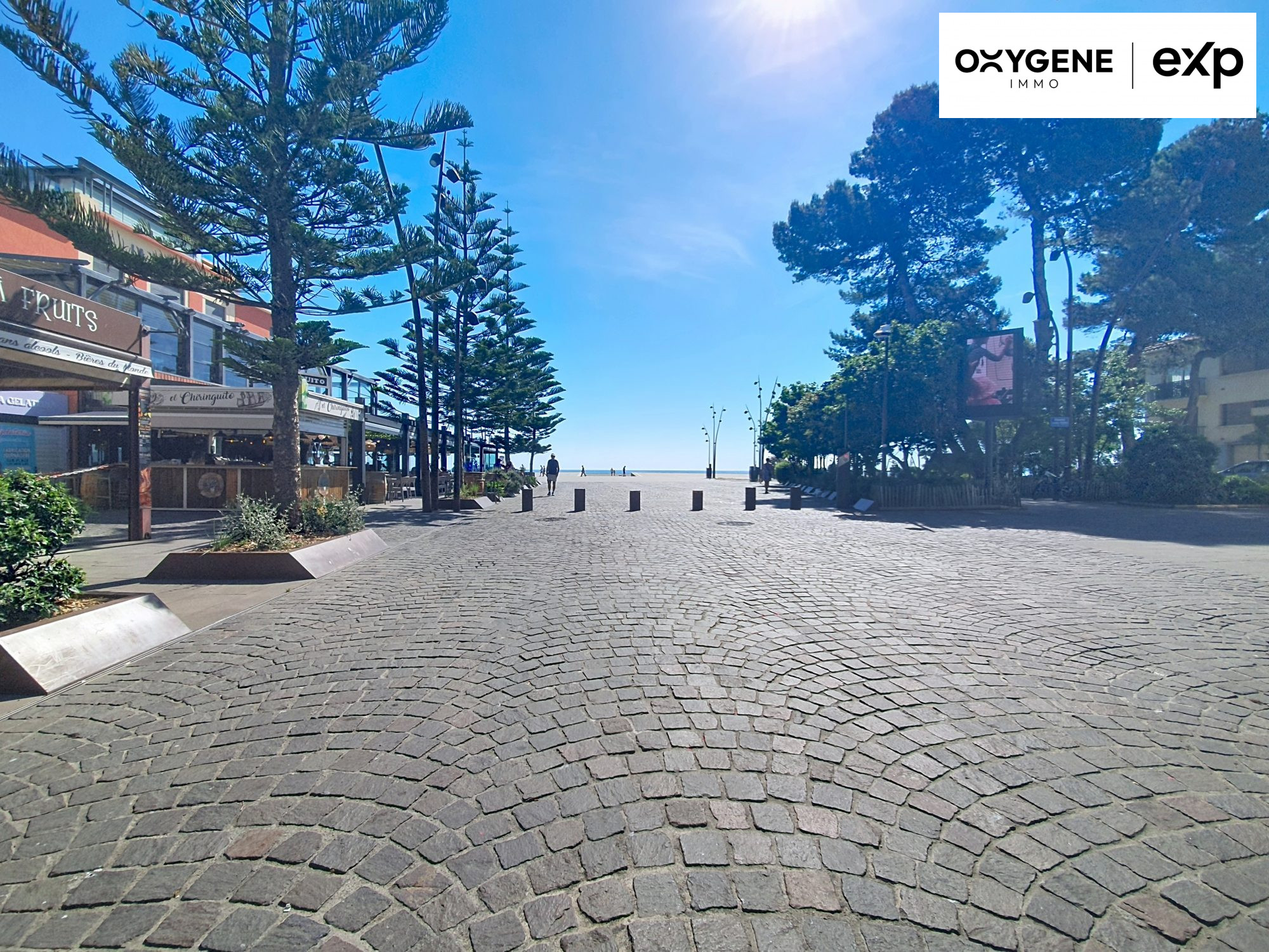 Appartement rénové avec ascenseur, à 50m de la plage