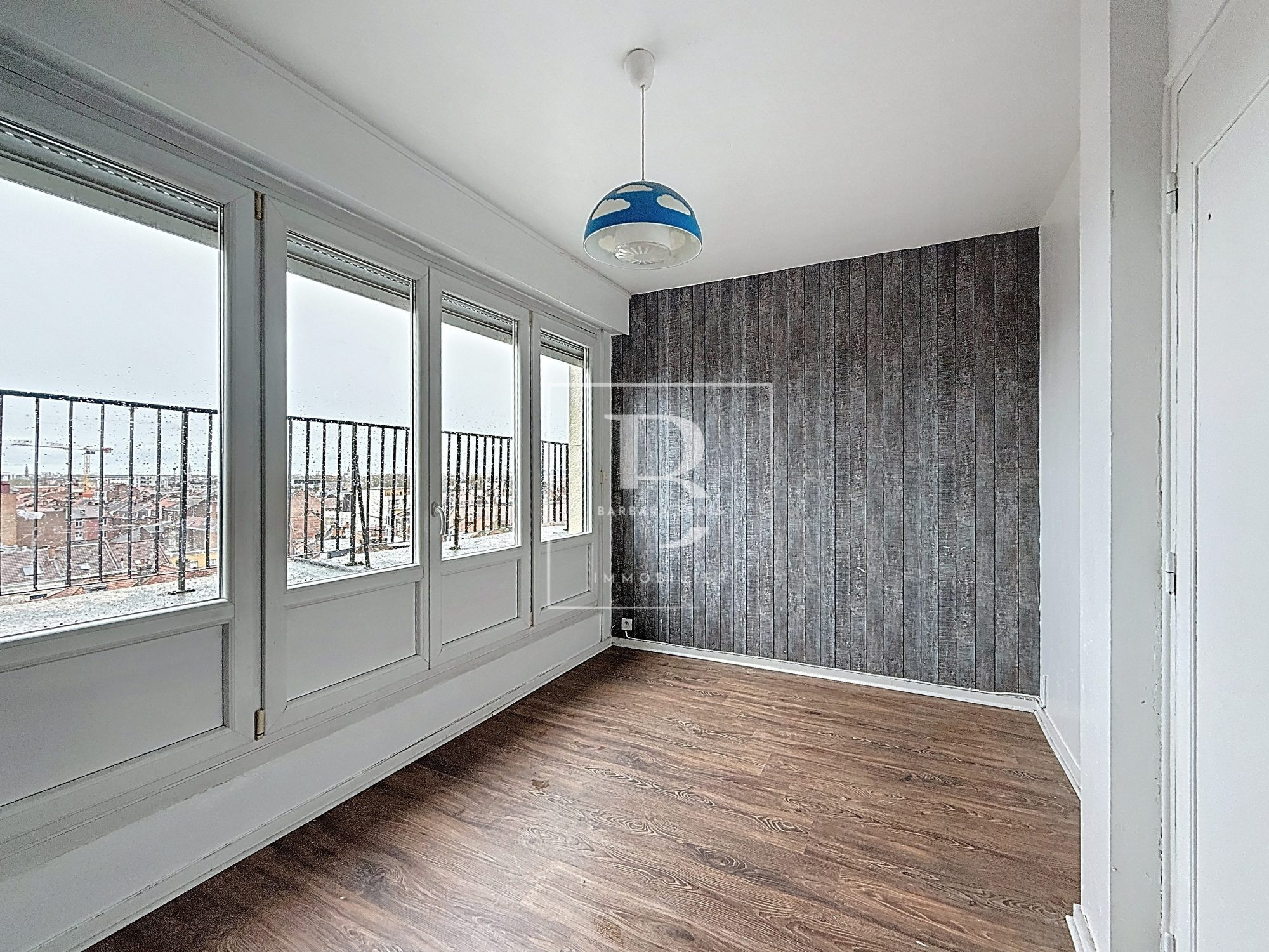 FÂCHES-THUMESNIL – APPARTEMENT T3 AVEC BALCON, ASCENSEUR & CAVE