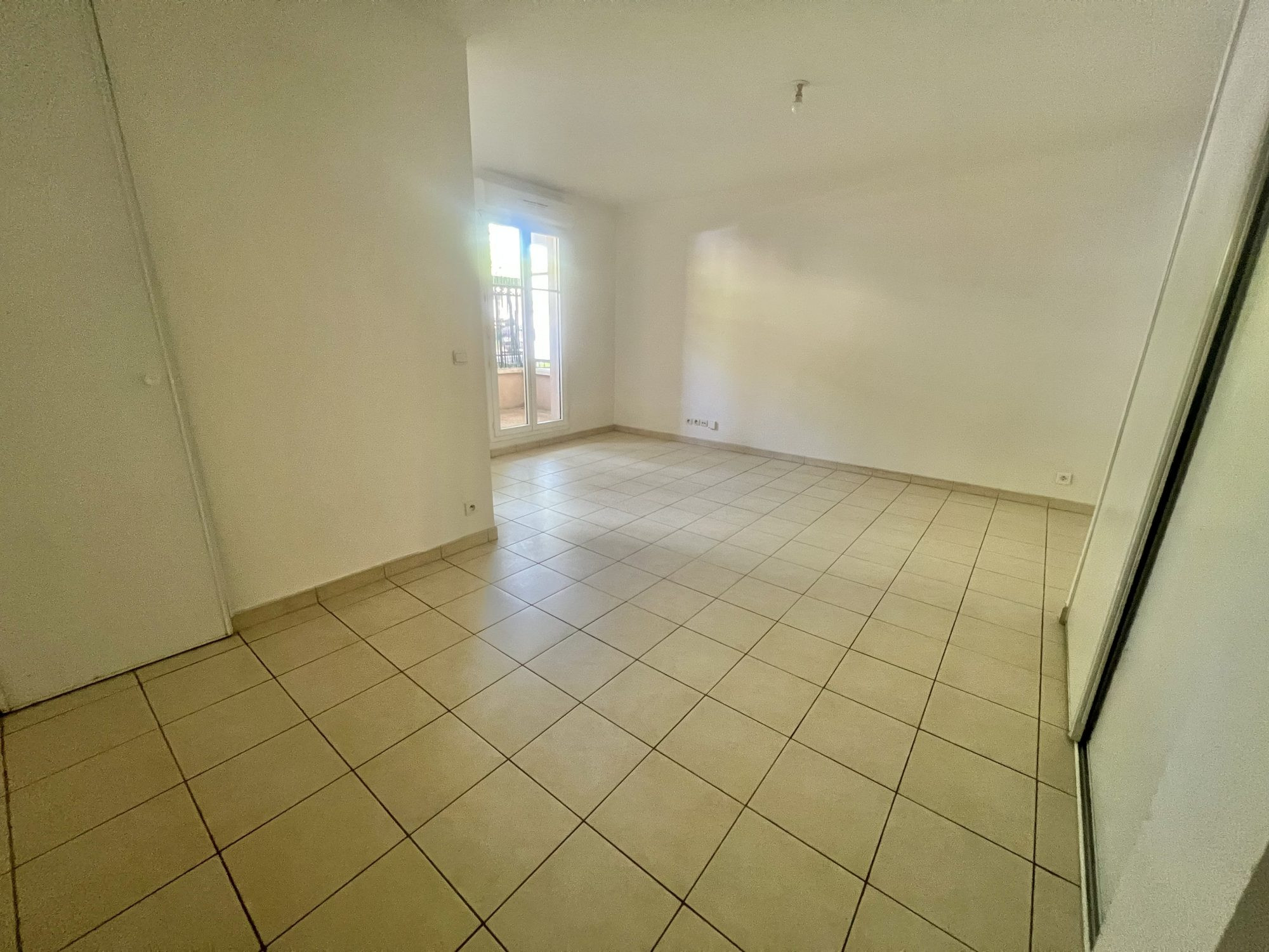 Appartement à vendre à Trappes, 59 m²