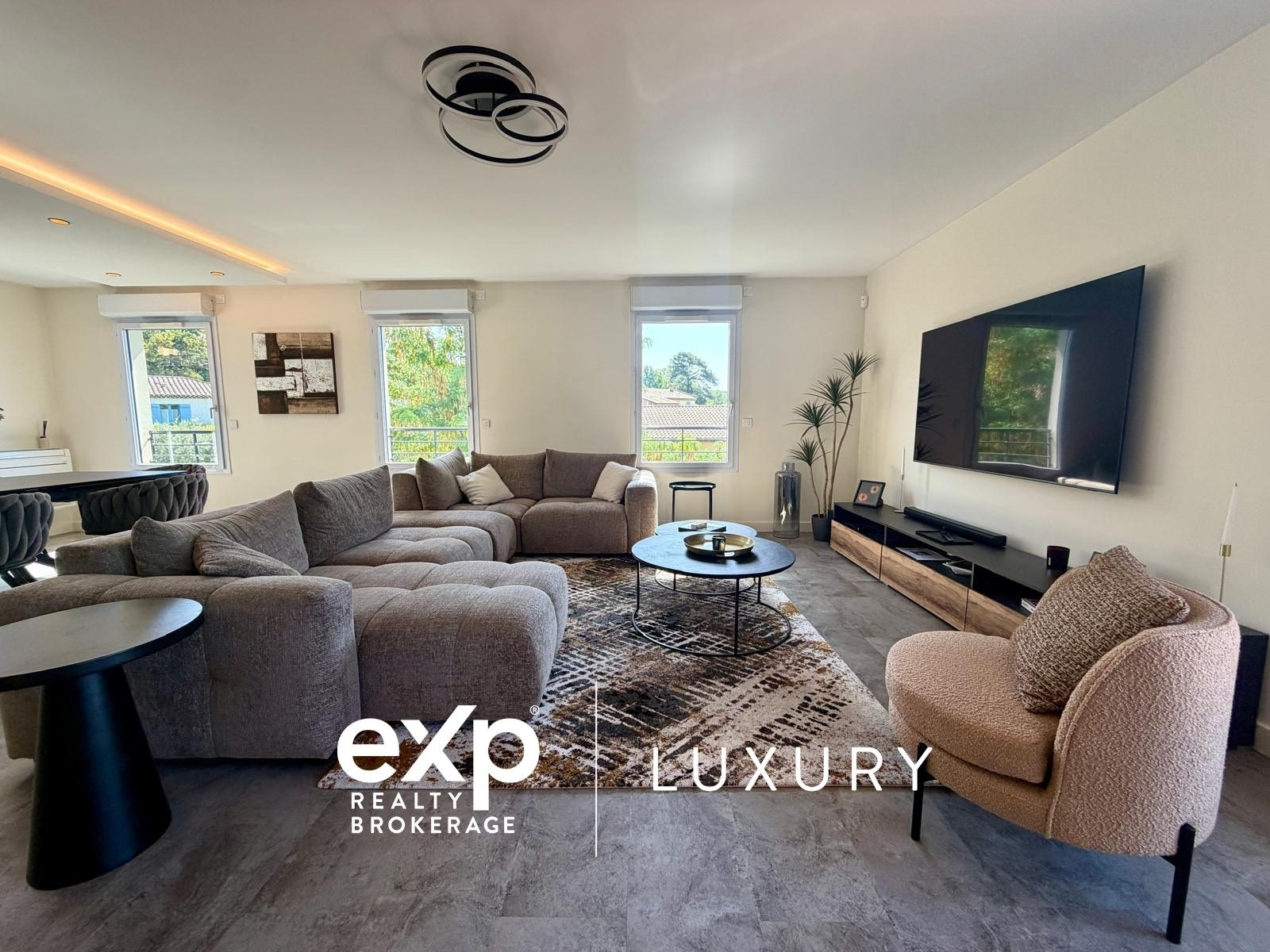 Apartment for sale in Aix-en-Provence, 137 m²