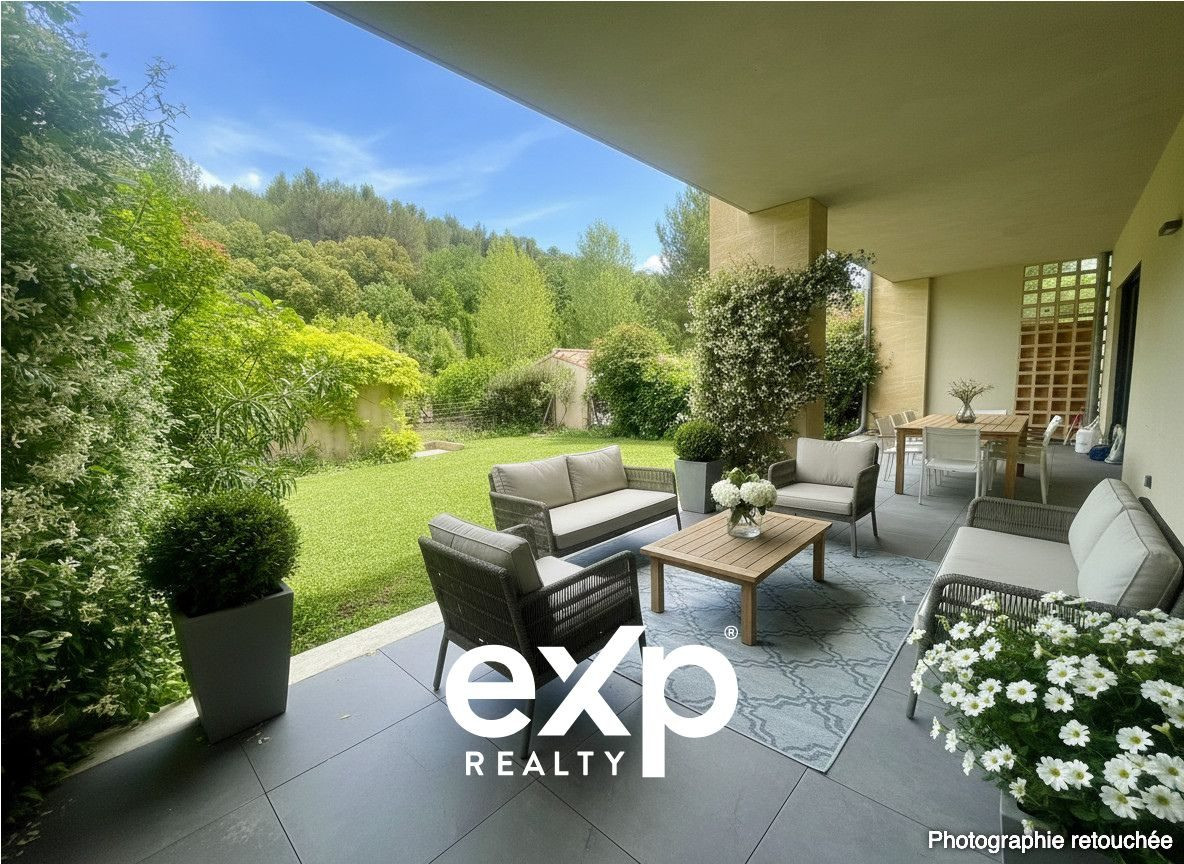 APPARTEMENT AVEC TERRASSE ET JARDIN A 5 MIN DE LA ROTONDE
