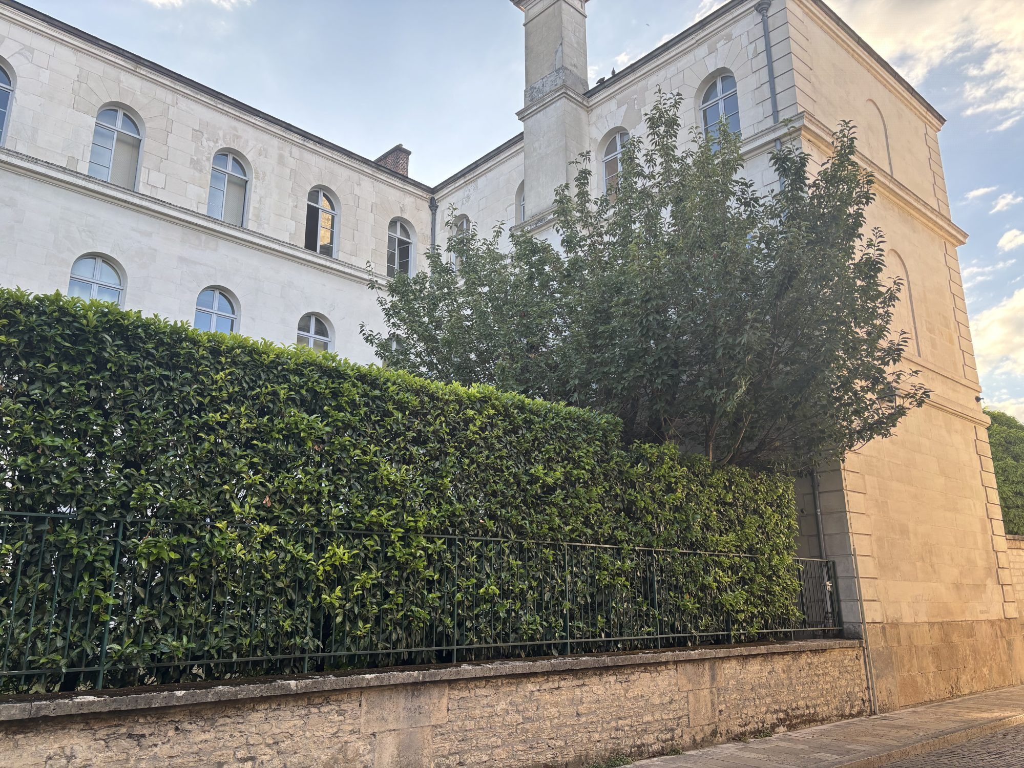Splendid Type 4 Apartment in Bouchon 2