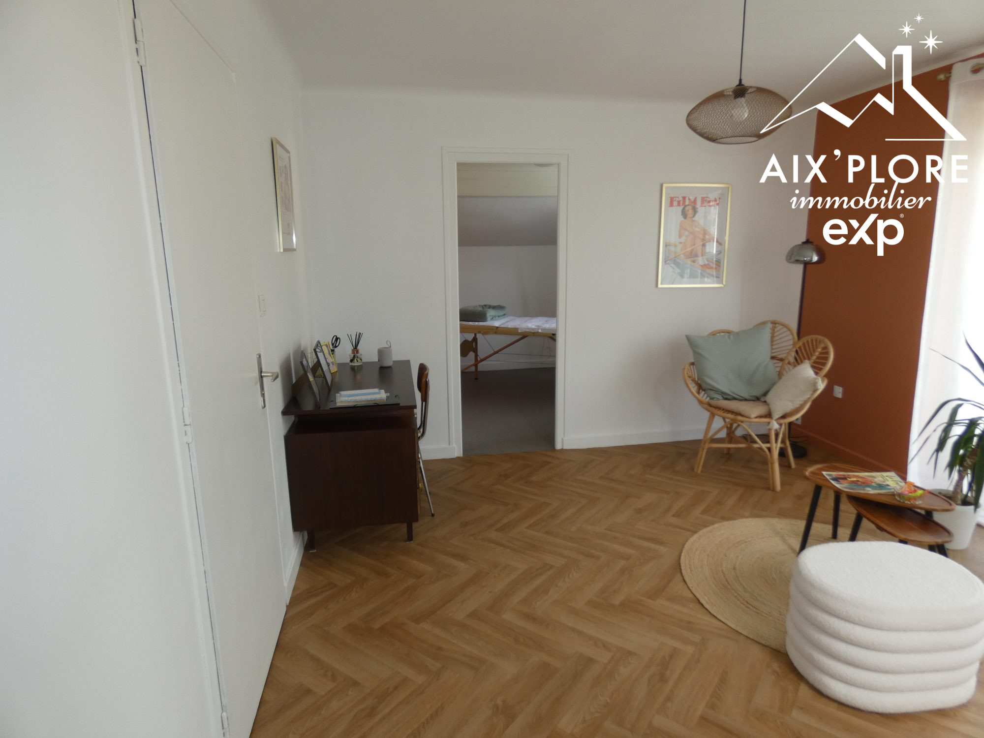2-BEDROOM APARTMENT 4