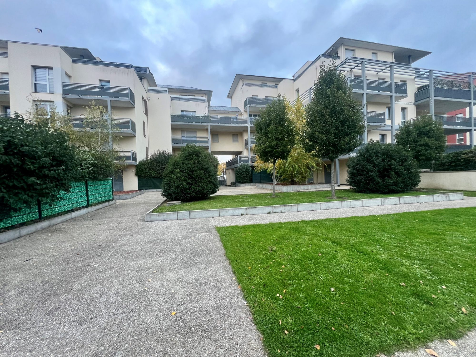 Appartement 4 pièces 74 m² · à Trappes · 74 m² · 207 000 €