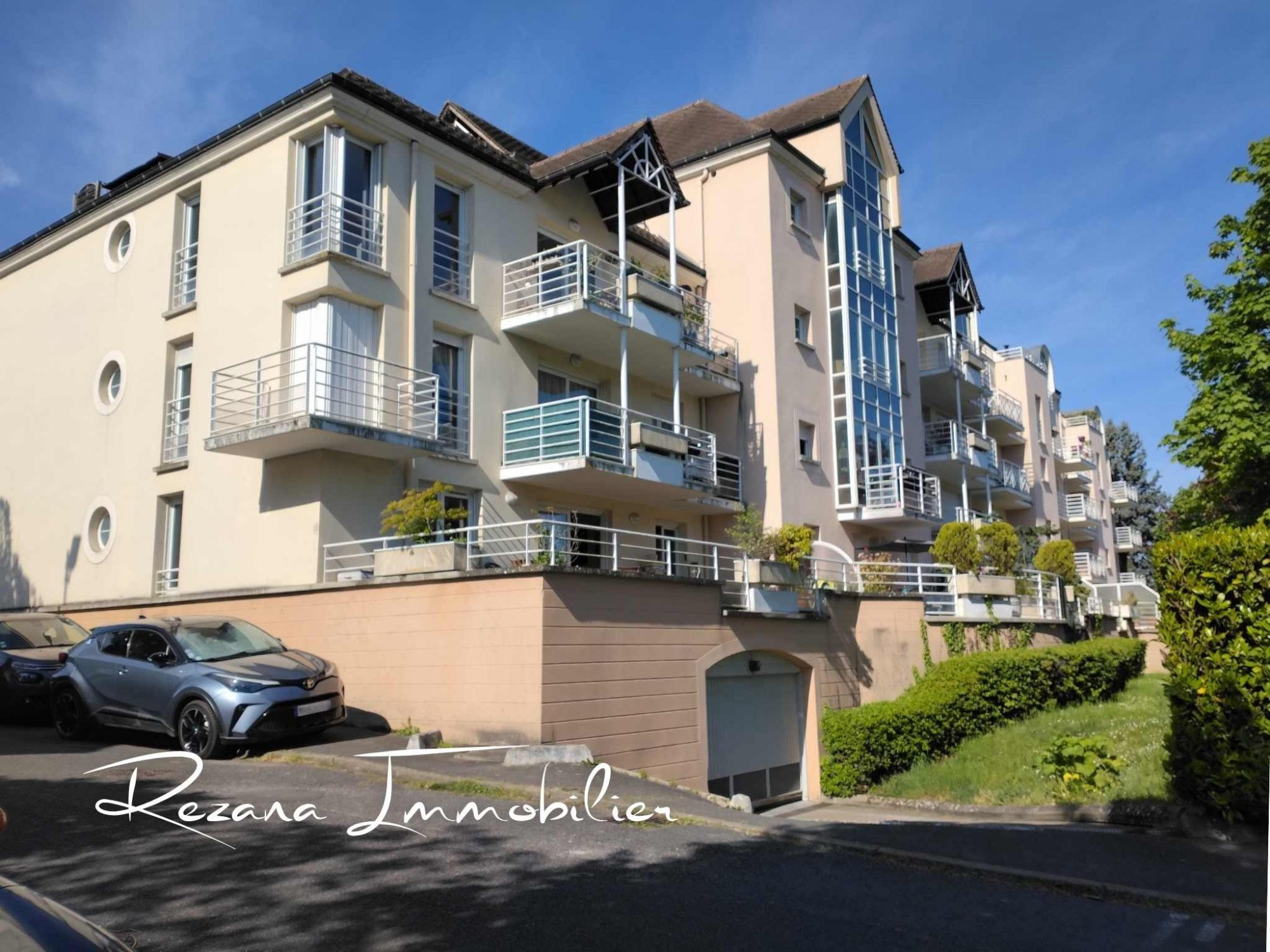 Appartement vue Seine avec terrasse 40 m² à Melun