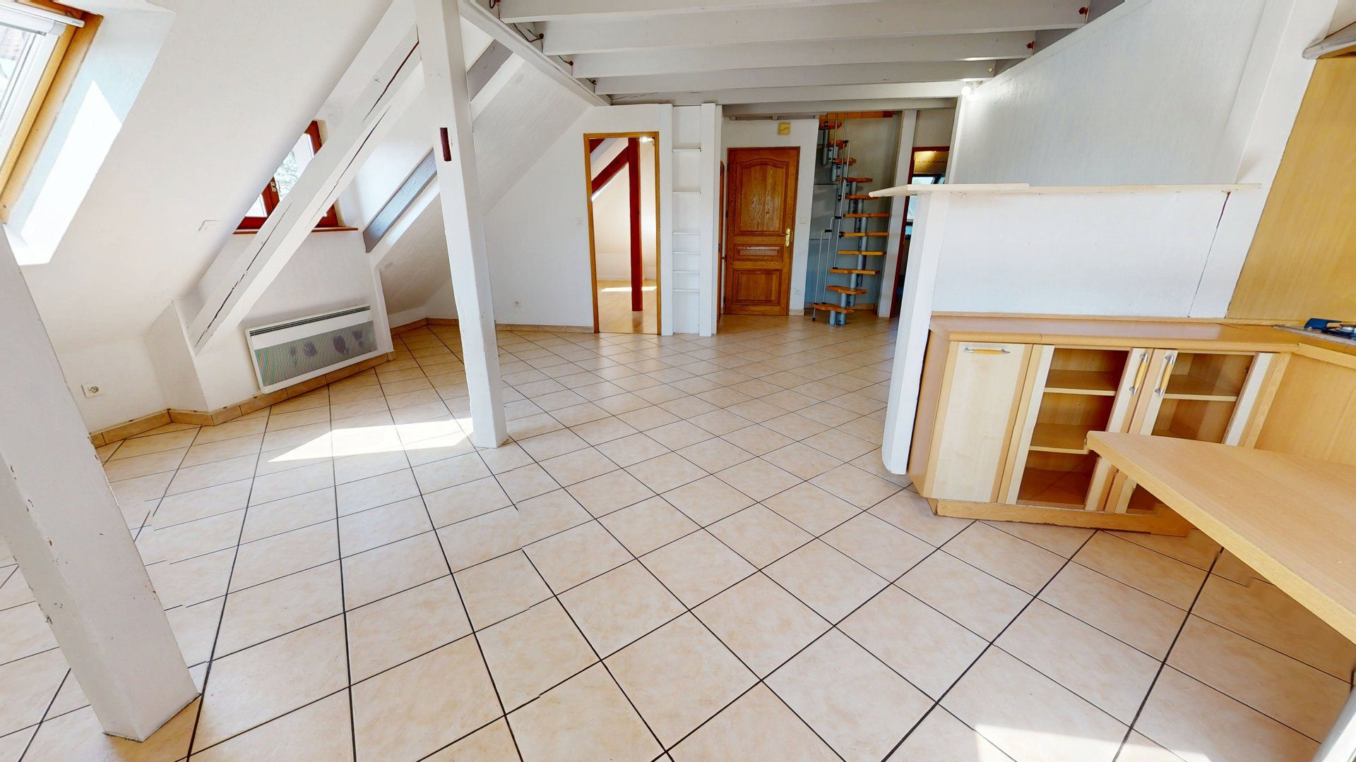 F3 atypique 58 m² / 110 m² au sol