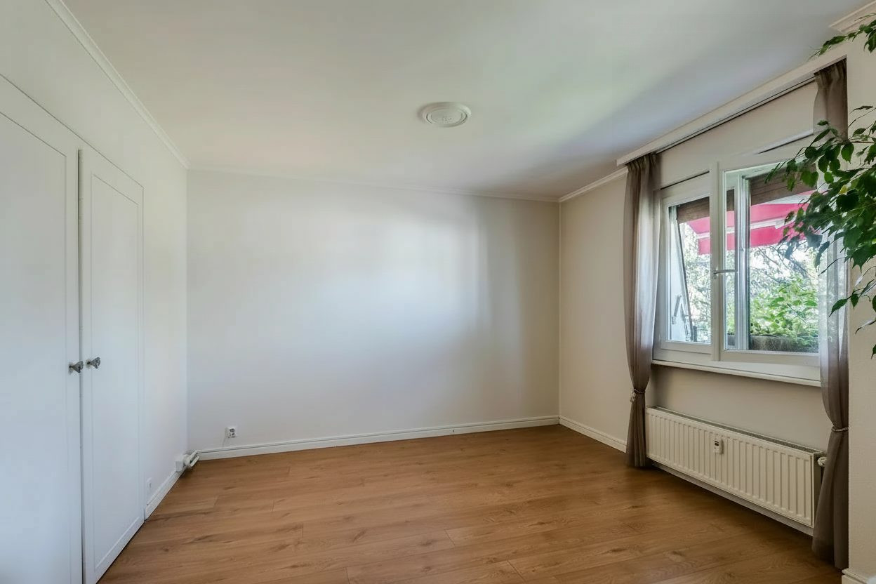 THROUGH APARTMENT 77 m², 2 BEDROOMS, PARK & JURA VIEW, ANNEMASSE 2