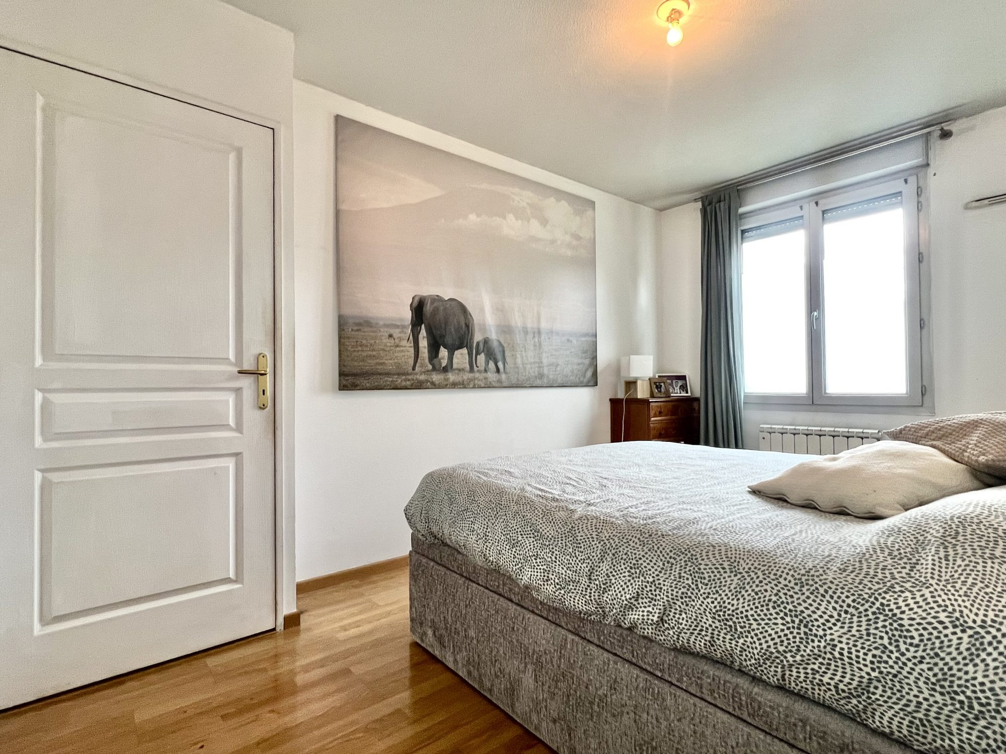 3-Bedroom Apartment - 200m² - Terrace 4