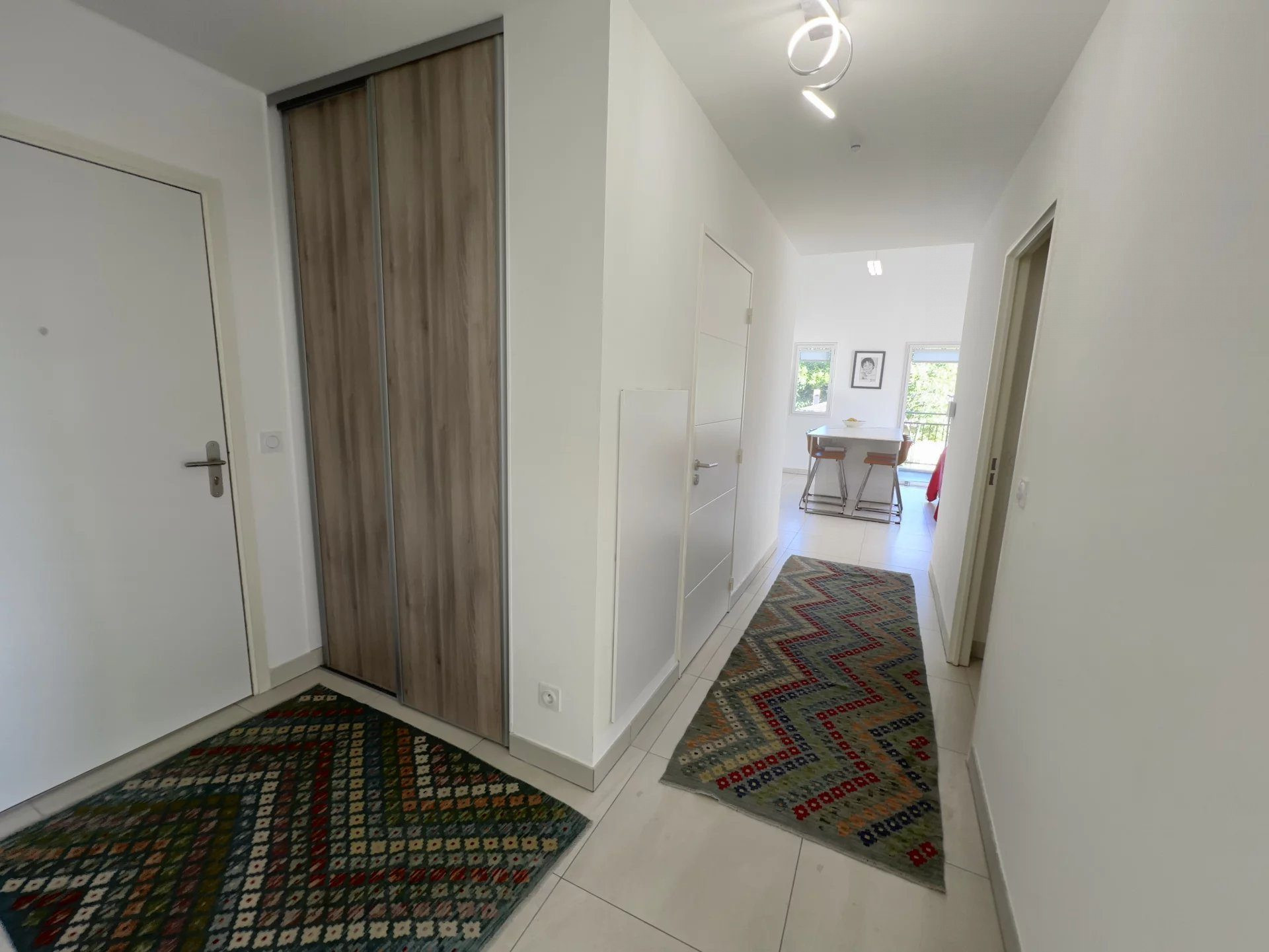 Appartement à vendre à Valbonne, 83 m²
