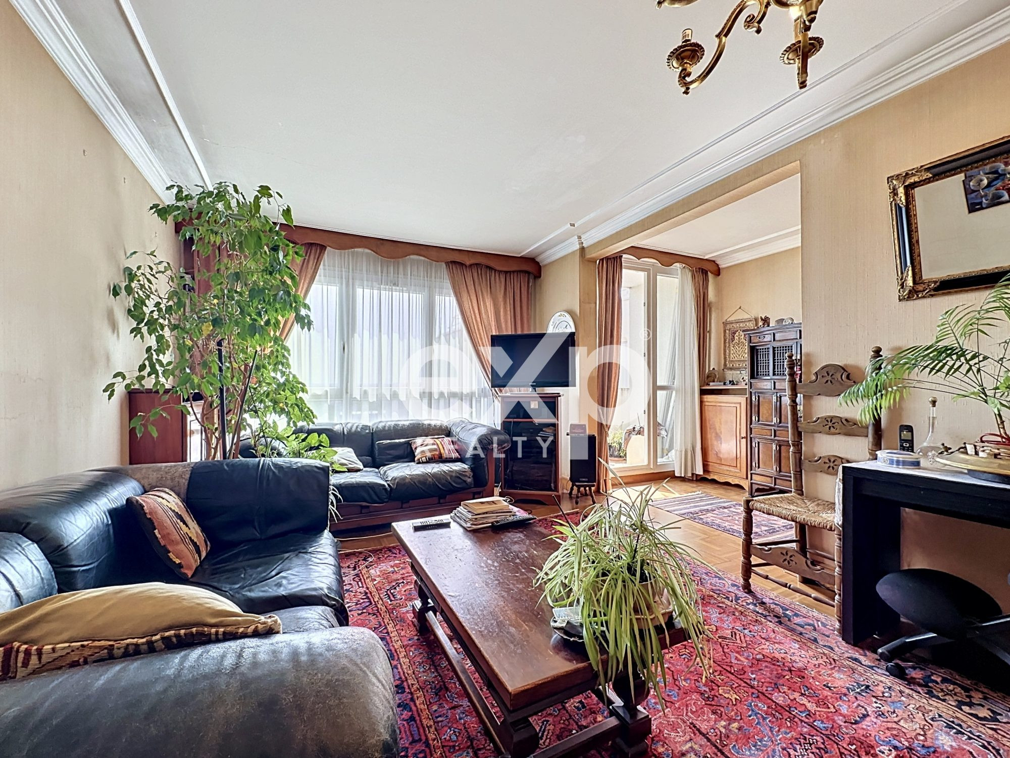 Appartement 100m2 dernier étage avec loggia, Saint-Denis