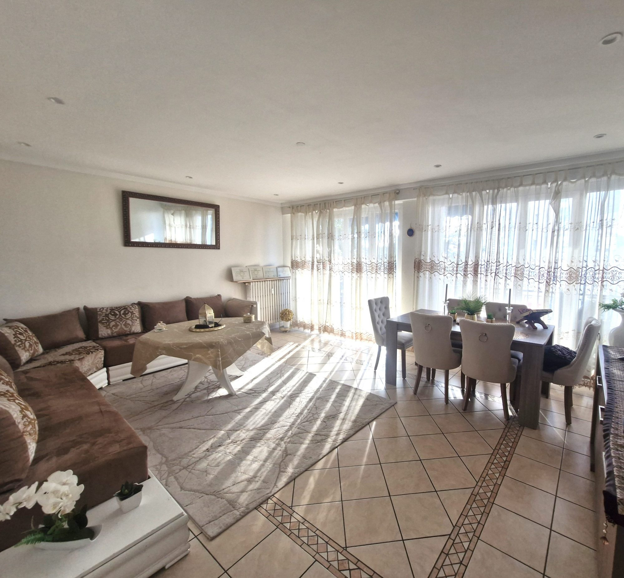 Appartement 5 pièces 82 m² · à Toulon · 82 m² · 190 000 €