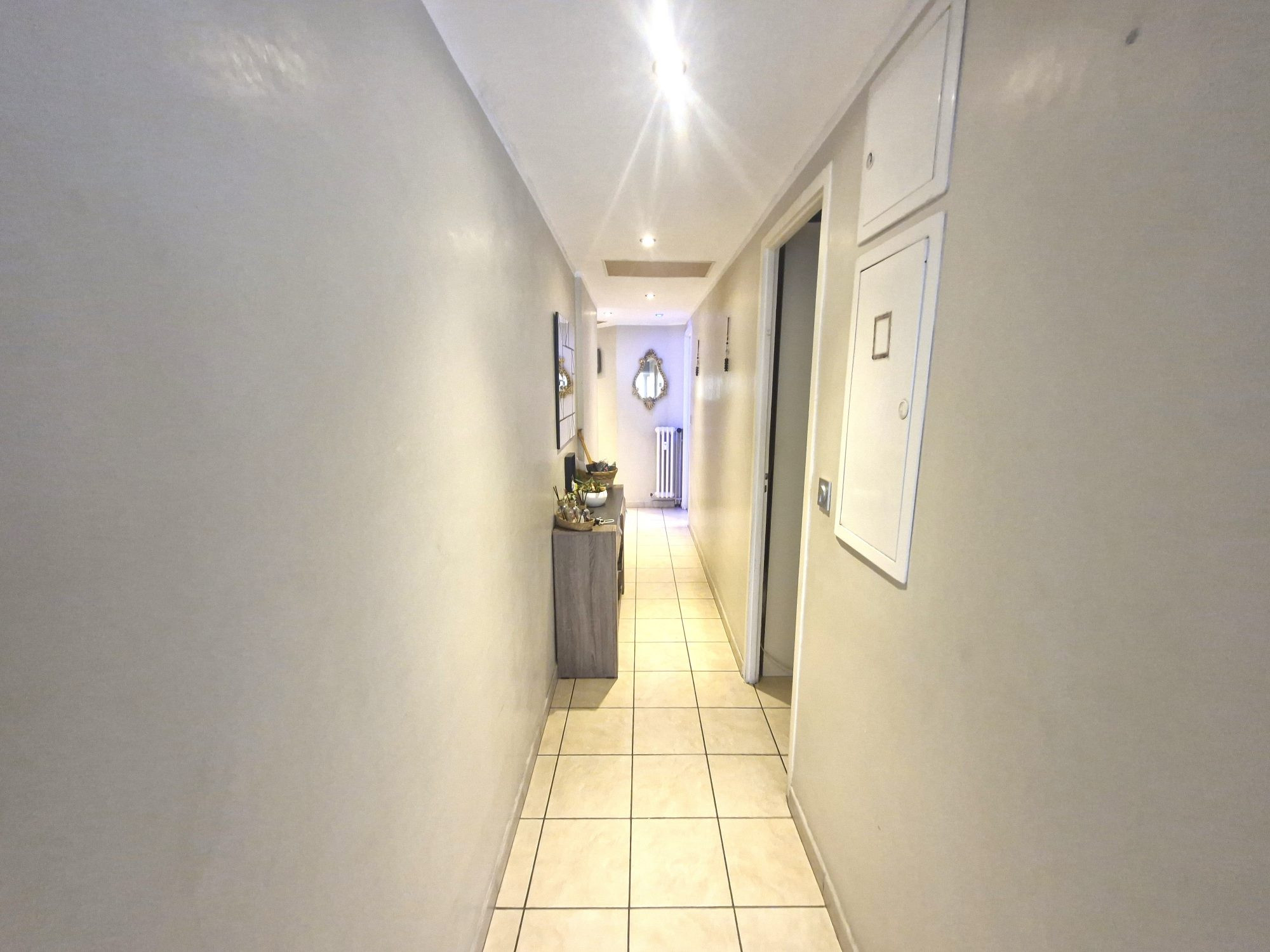 4/5-Room Apartment, Sea View, Balconies and Cellar 3