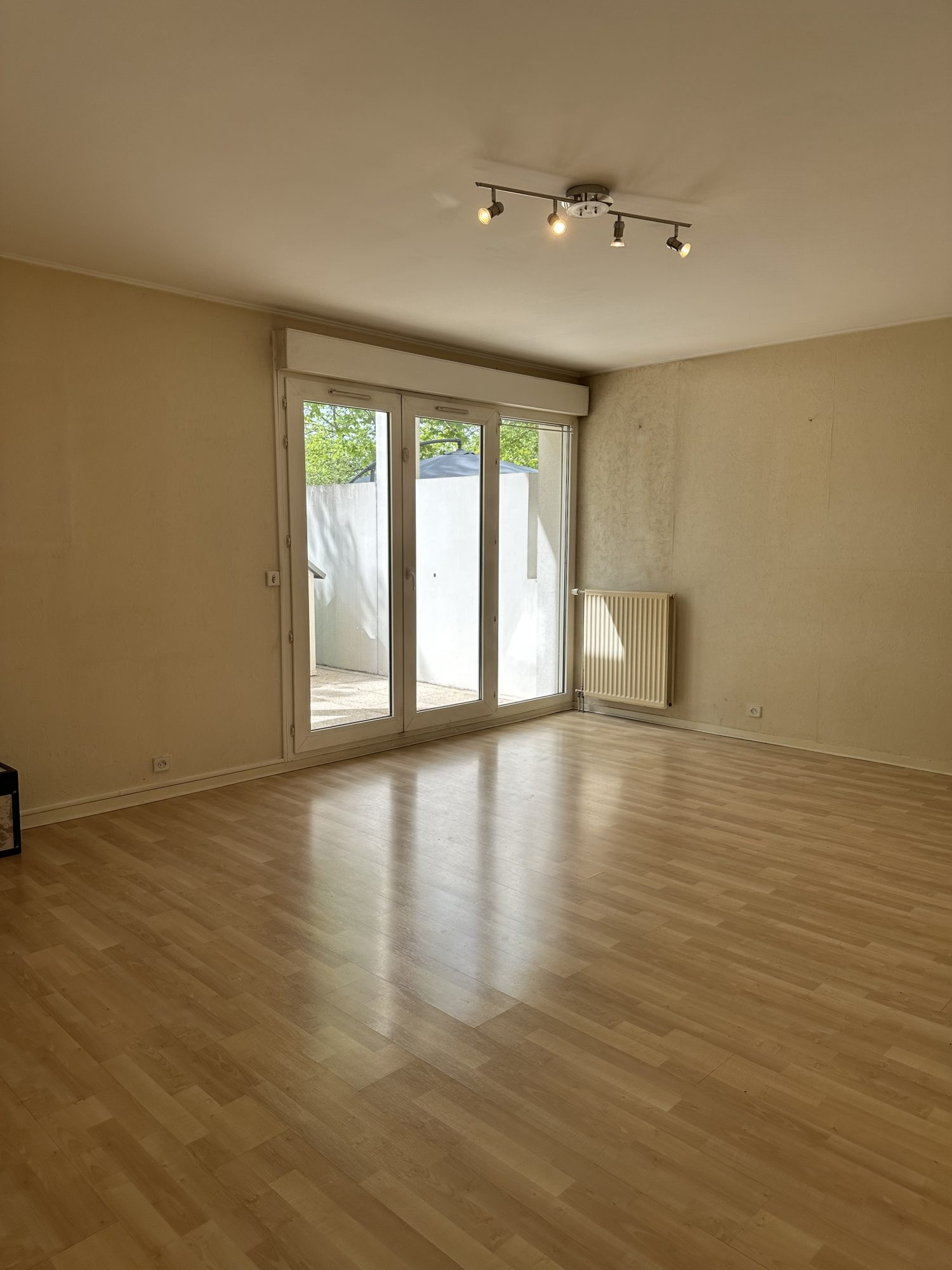 Appartement à vendre à Plaisir, 56 m²