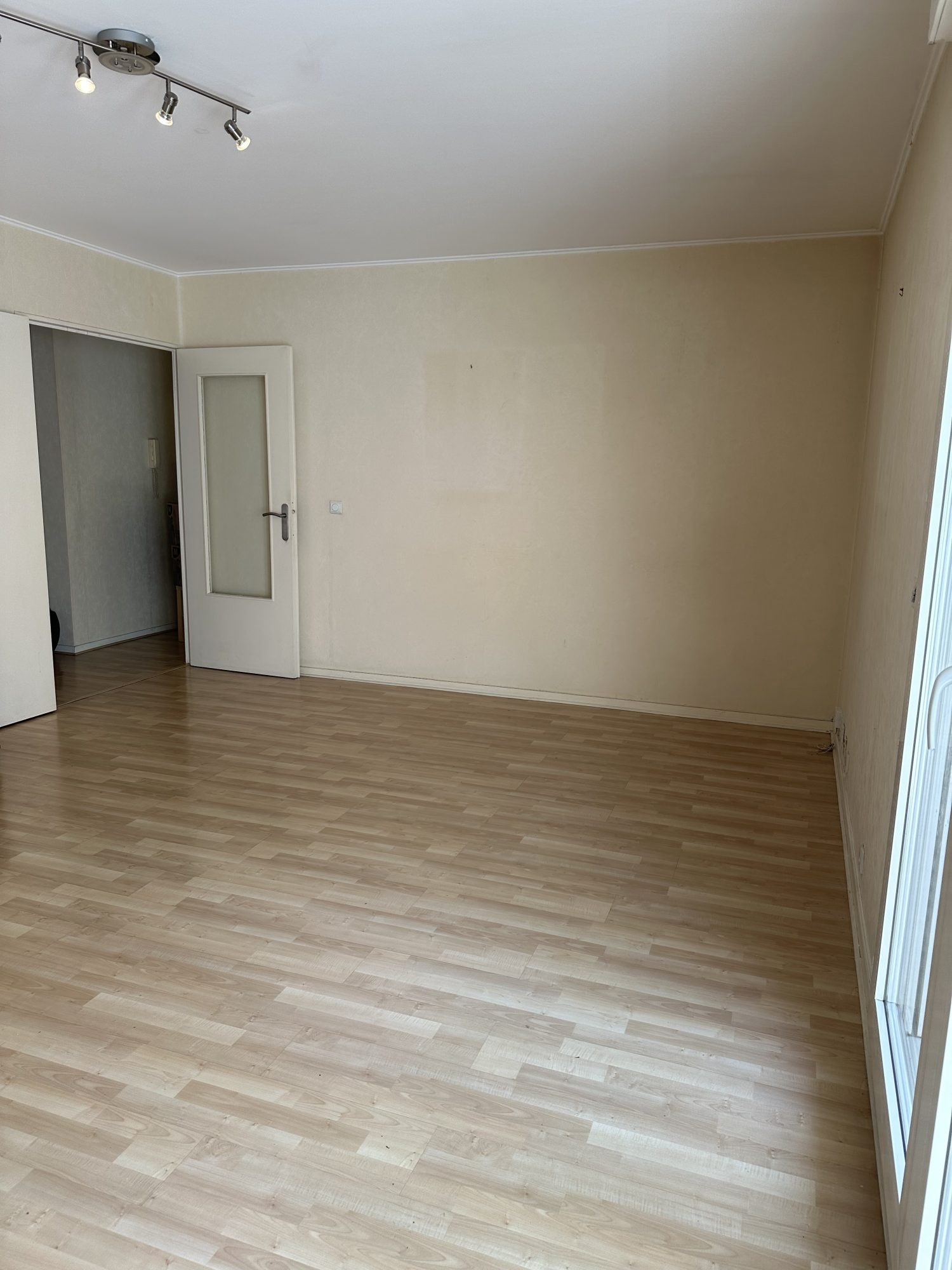 Appartement à vendre à Plaisir, 56 m²