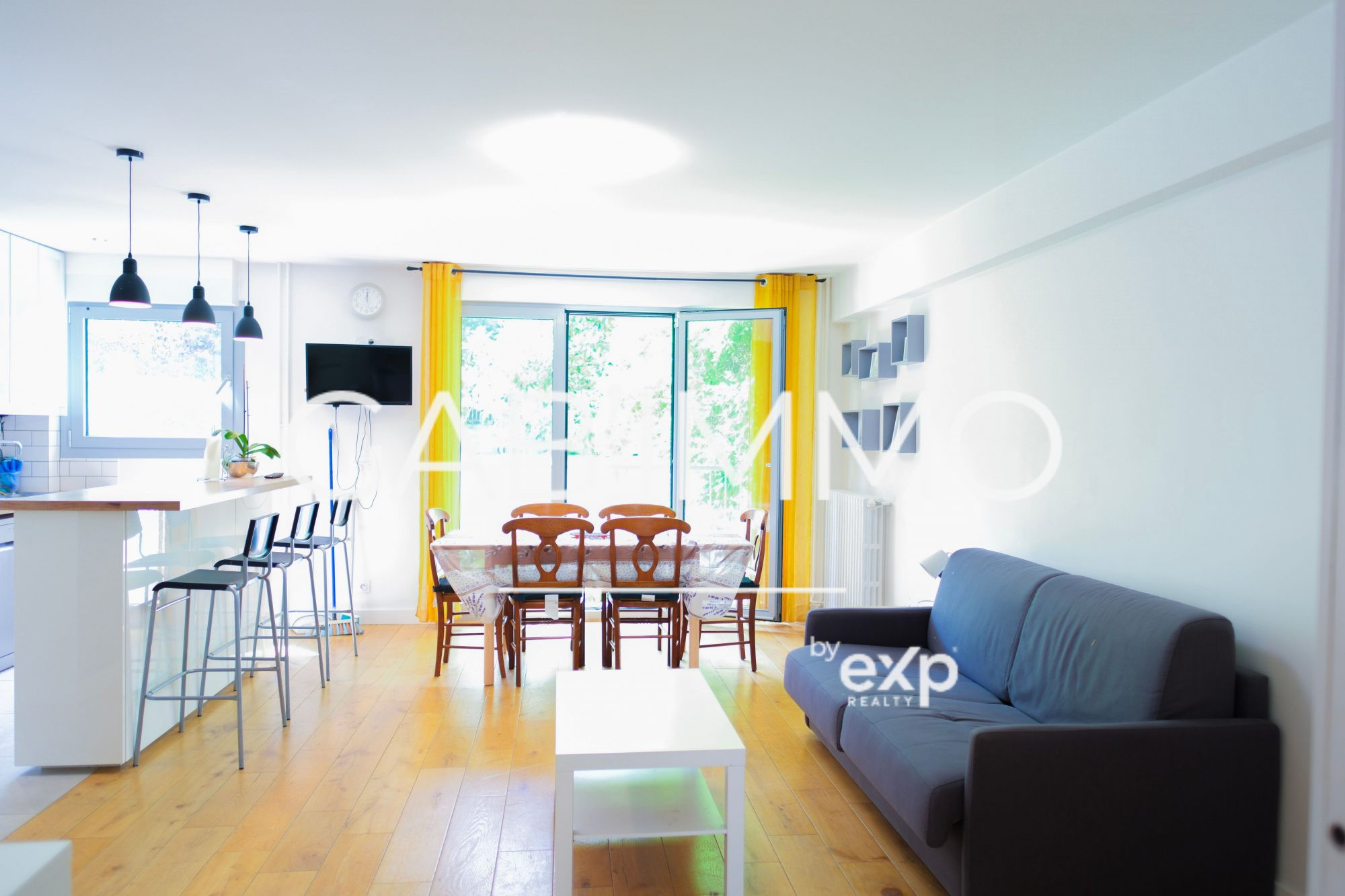 Apartment for sale in Paris, 69 m²