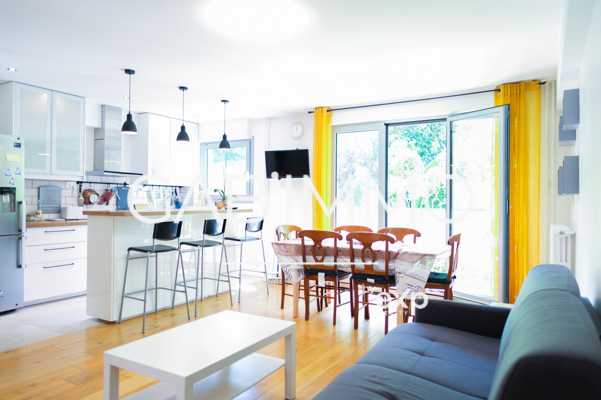 Charmant T3 de 69 m² avec vue parc – Paris 13ème (Glacière)