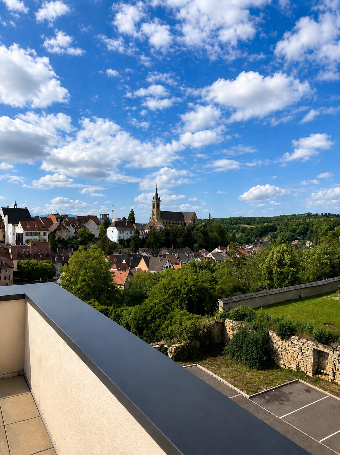 EXCLUSIVITÉ – Attique 89 m² à Altkirch : la terrasse en L qui change tout