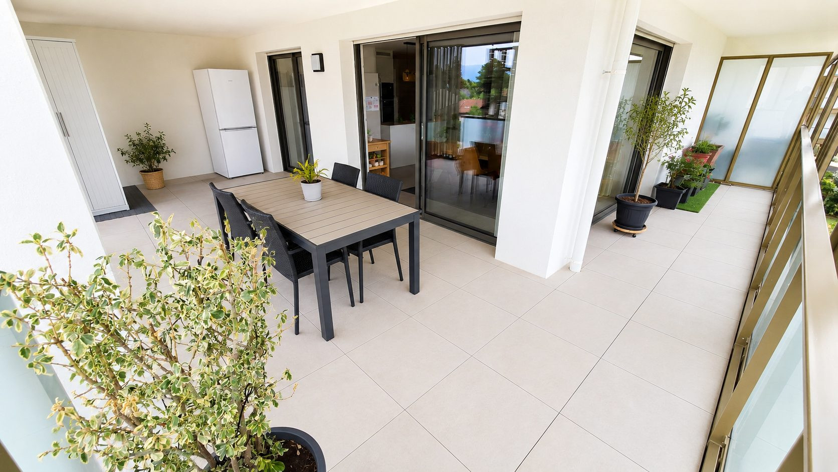 Superbe T4 moderne avec grande terrasse