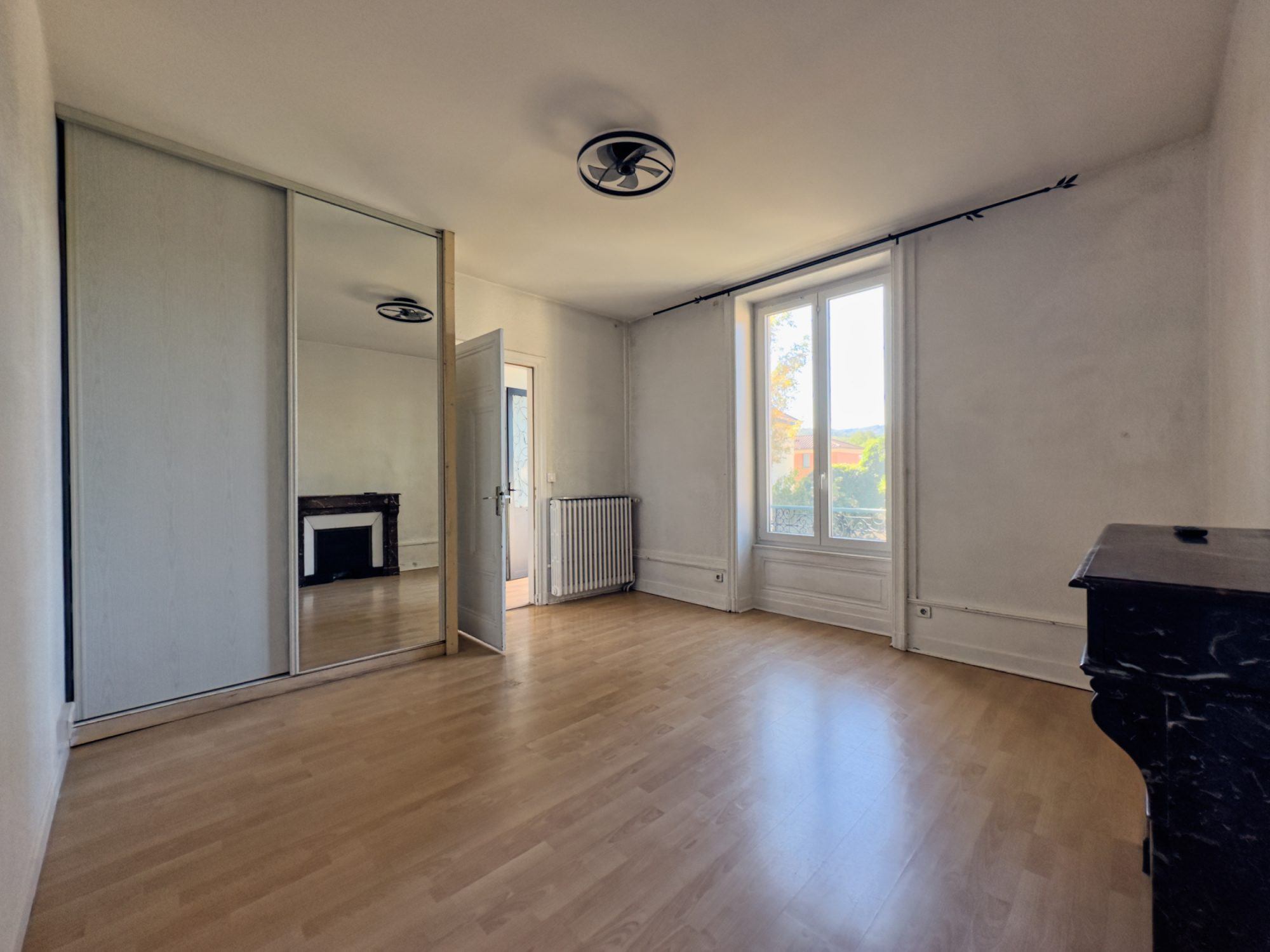 Appartement à vendre à Neuville-sur-Saône, 94 m²