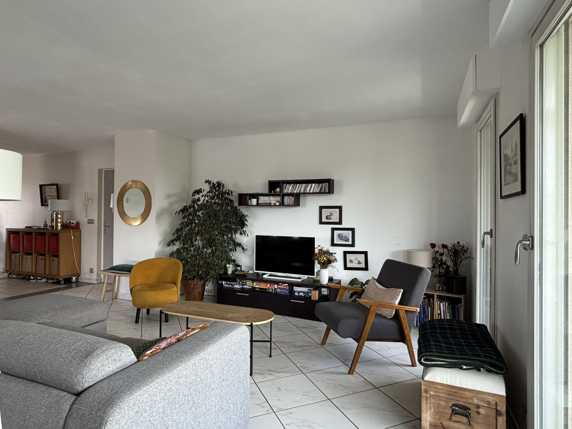 T4 Duplex Lumineux de 102 m² - 3 chambres aux Portes de Genève